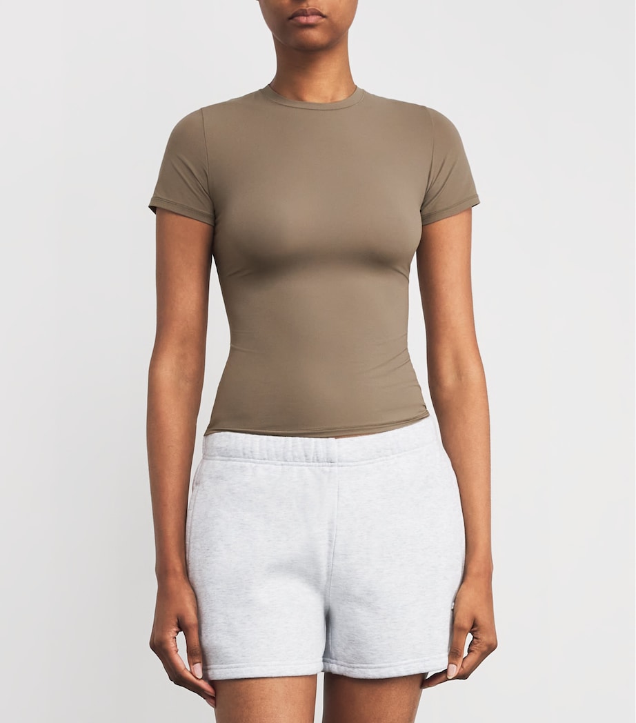 Fits Everybody Short-Sleeve T-Shirt TRUFFLE Image 2