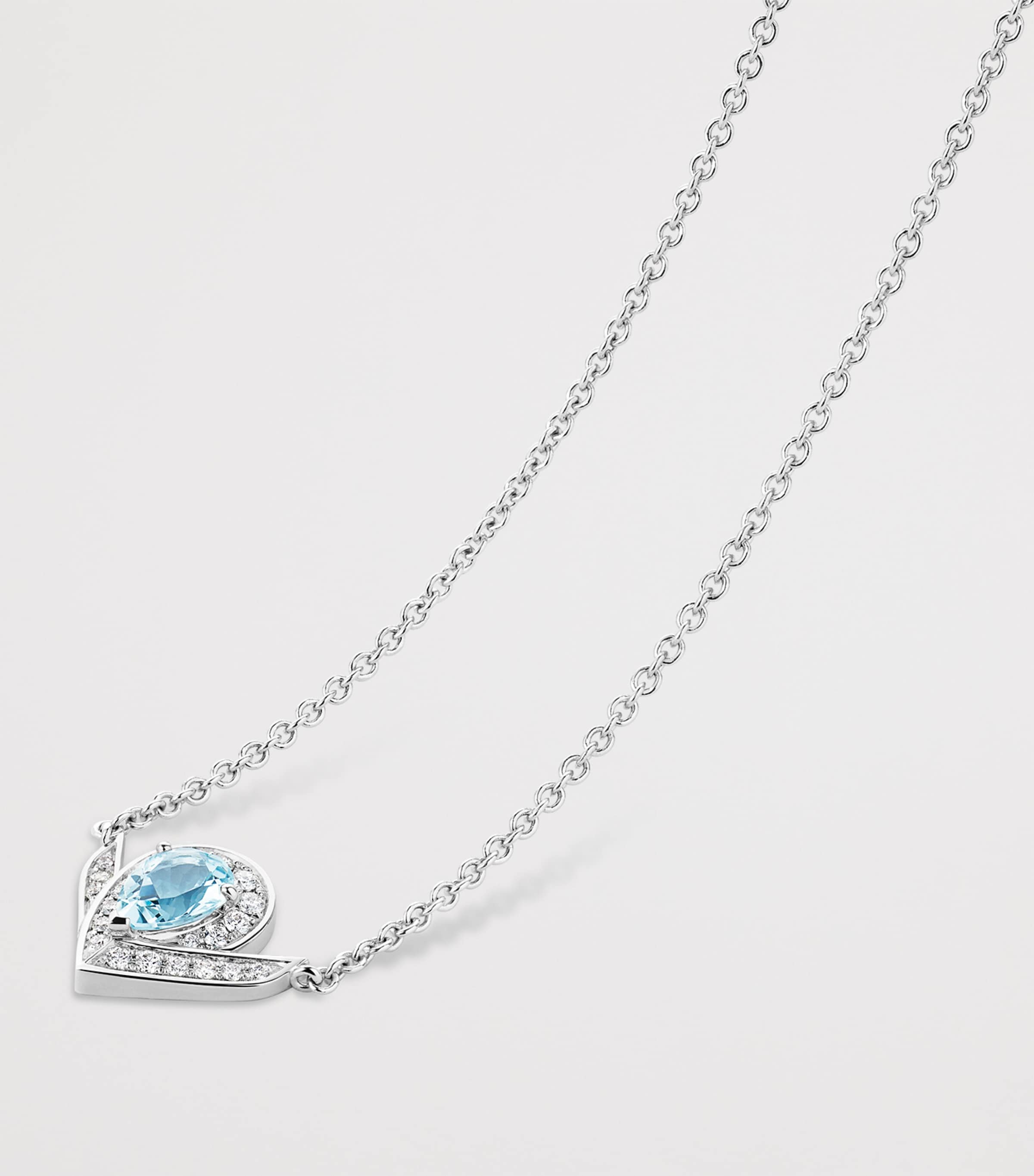 Chaumet White Gold, Diamond and Aquamarine Joséphine Aigrette Pendant Necklace White Gold Image 3