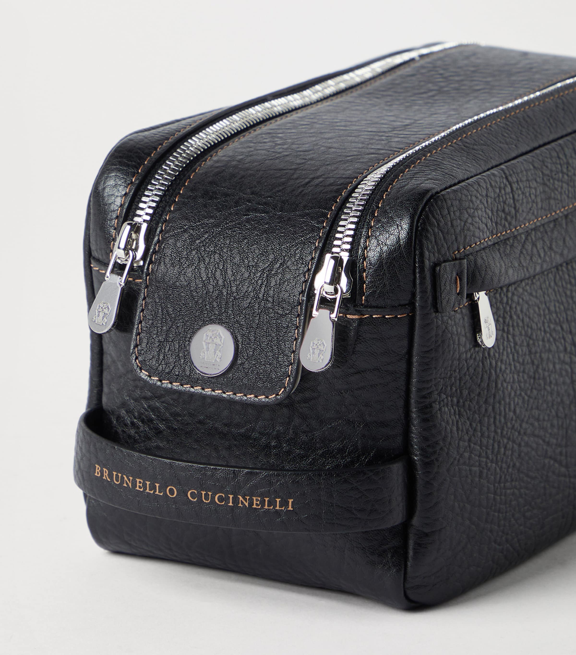 Grained Leather Wash Bag C101 Image 4