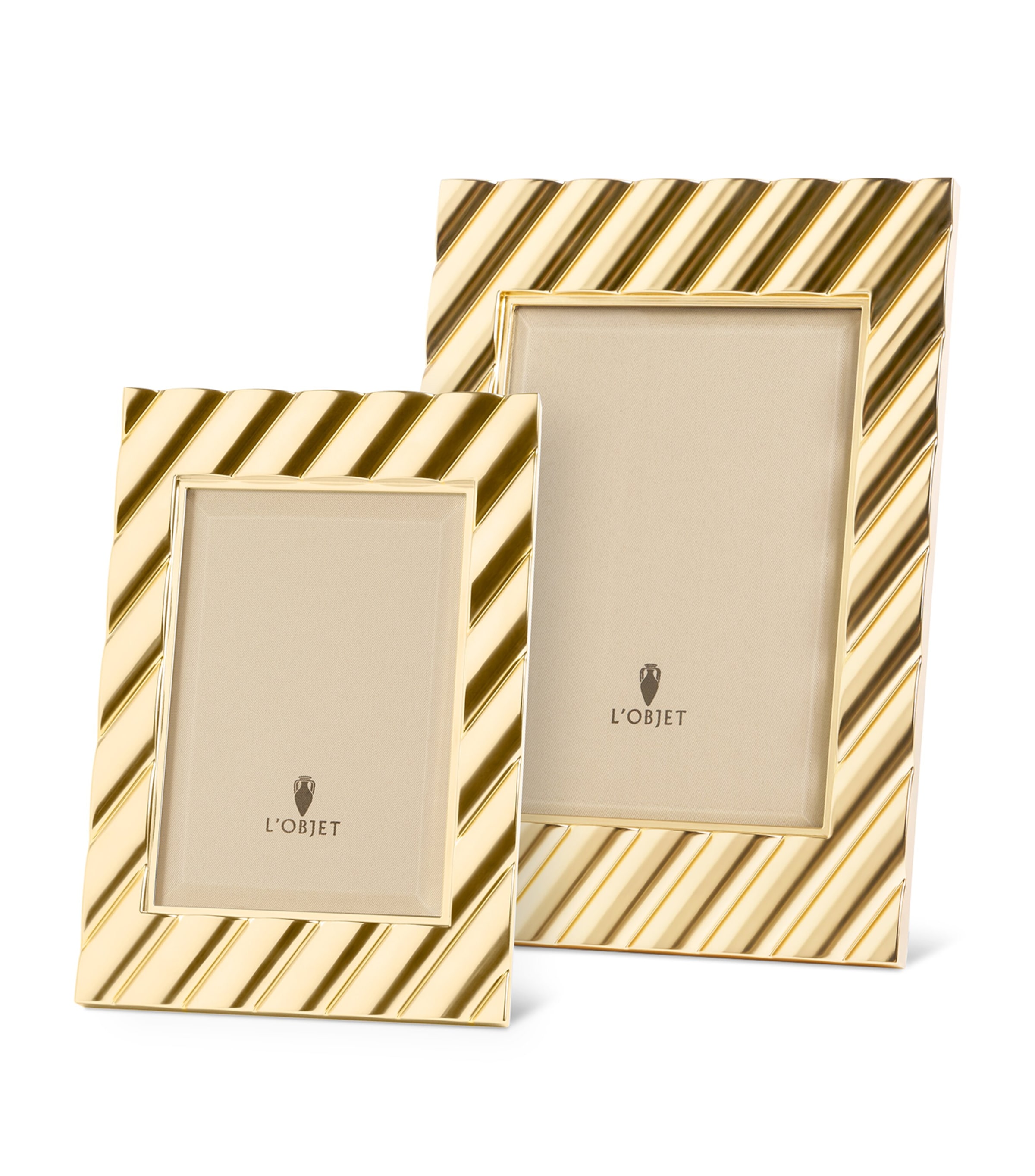 L'Objet Maxime Photo Frame (4” x 6”) Gold Image 3