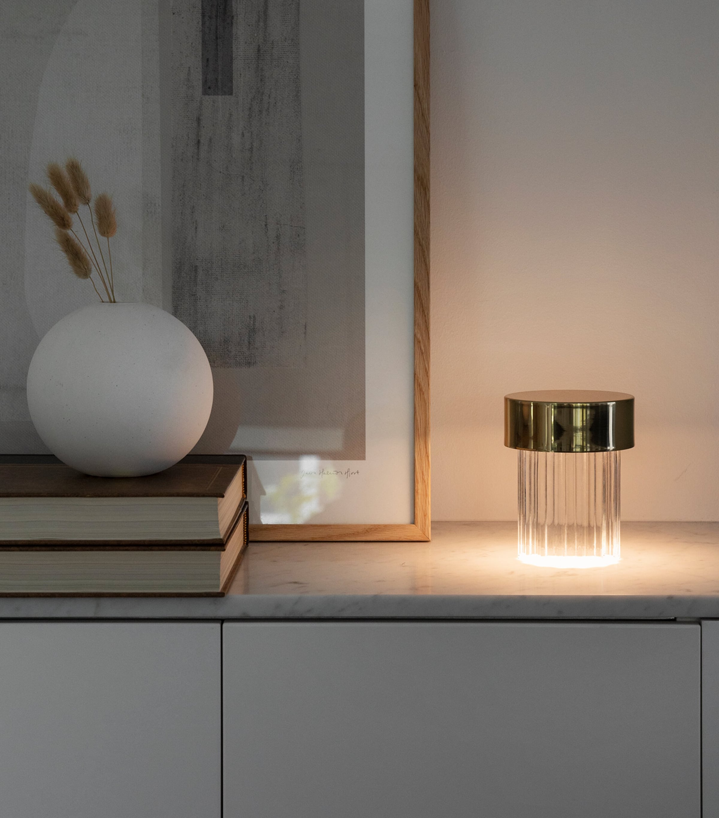 Last Order Fluted Table Lamp SILVER Image 2