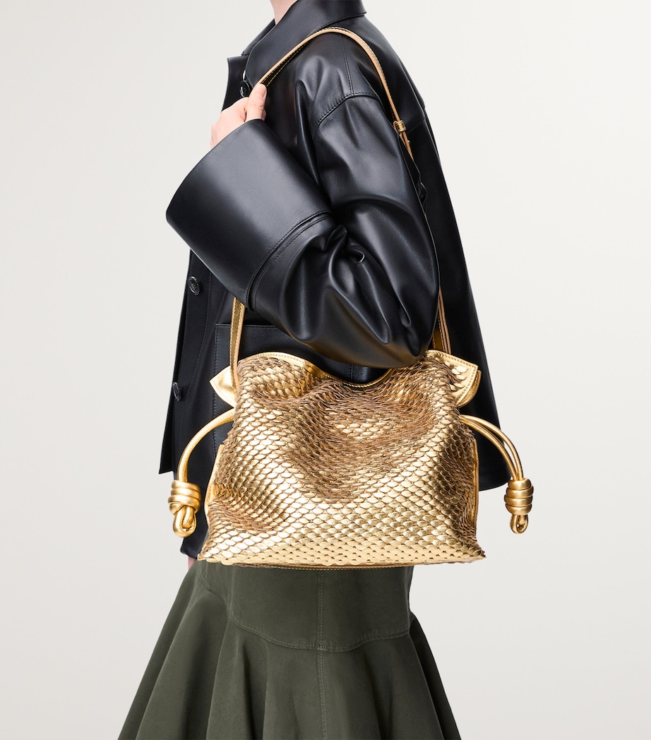 Medium Leather Scales Flamenco Clutch GOLD Image 9