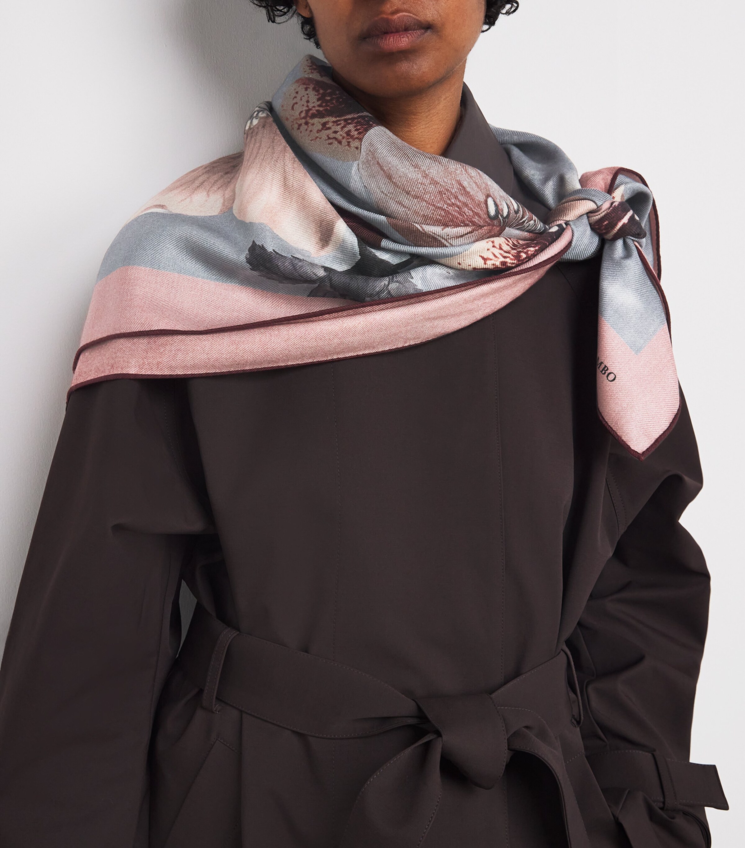 Colombo Womens Cashmere-Silk Floral Print Scarf Multi Image 4