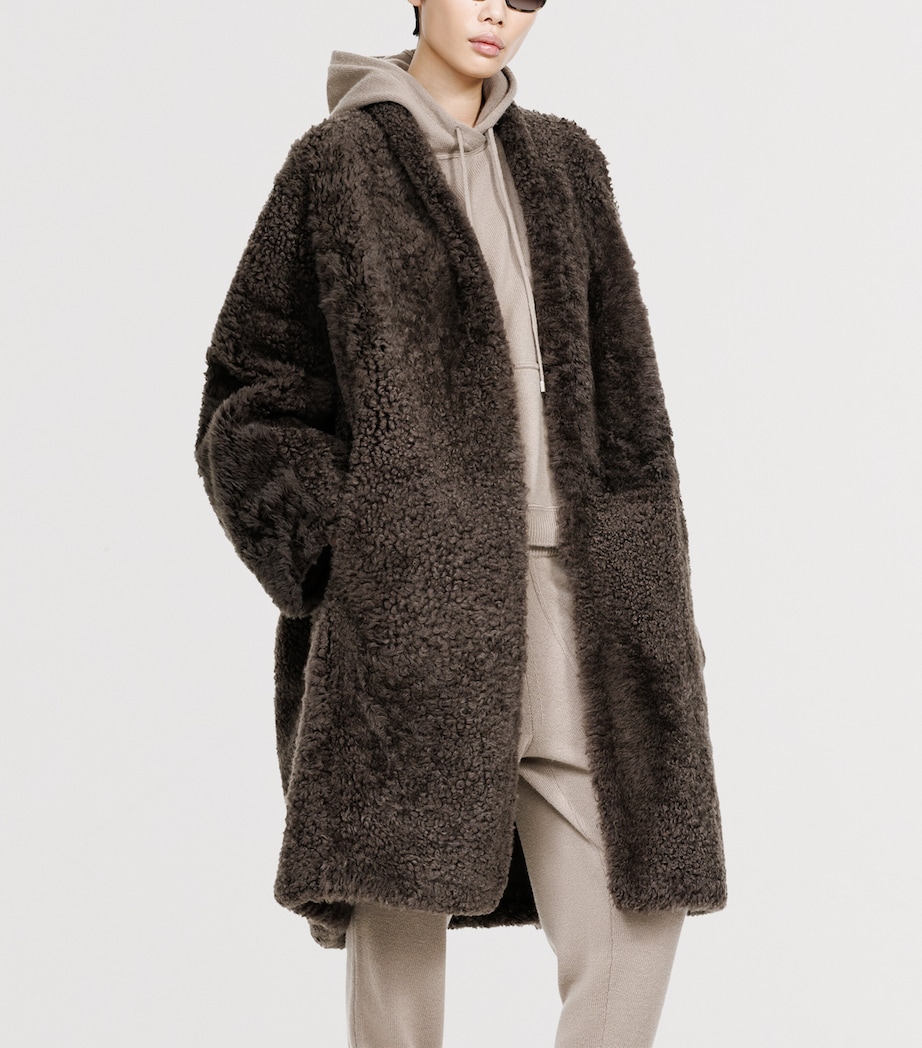 TOM FORD Womens Shearling Reversible Cocoon Coat Cfb Image 3