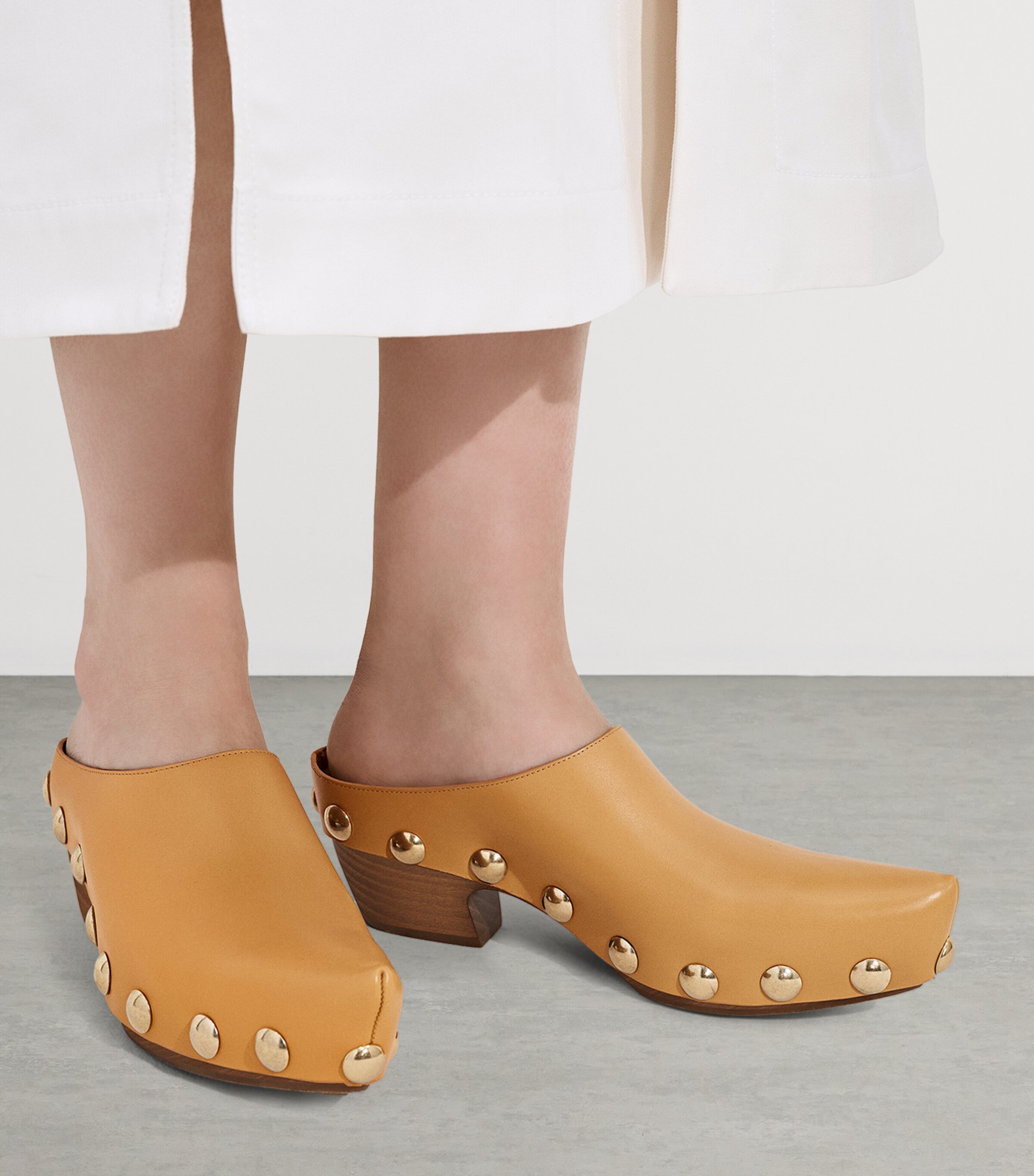 Bottega Veneta Calfskin Clog Heeled Mules 65 Image 2