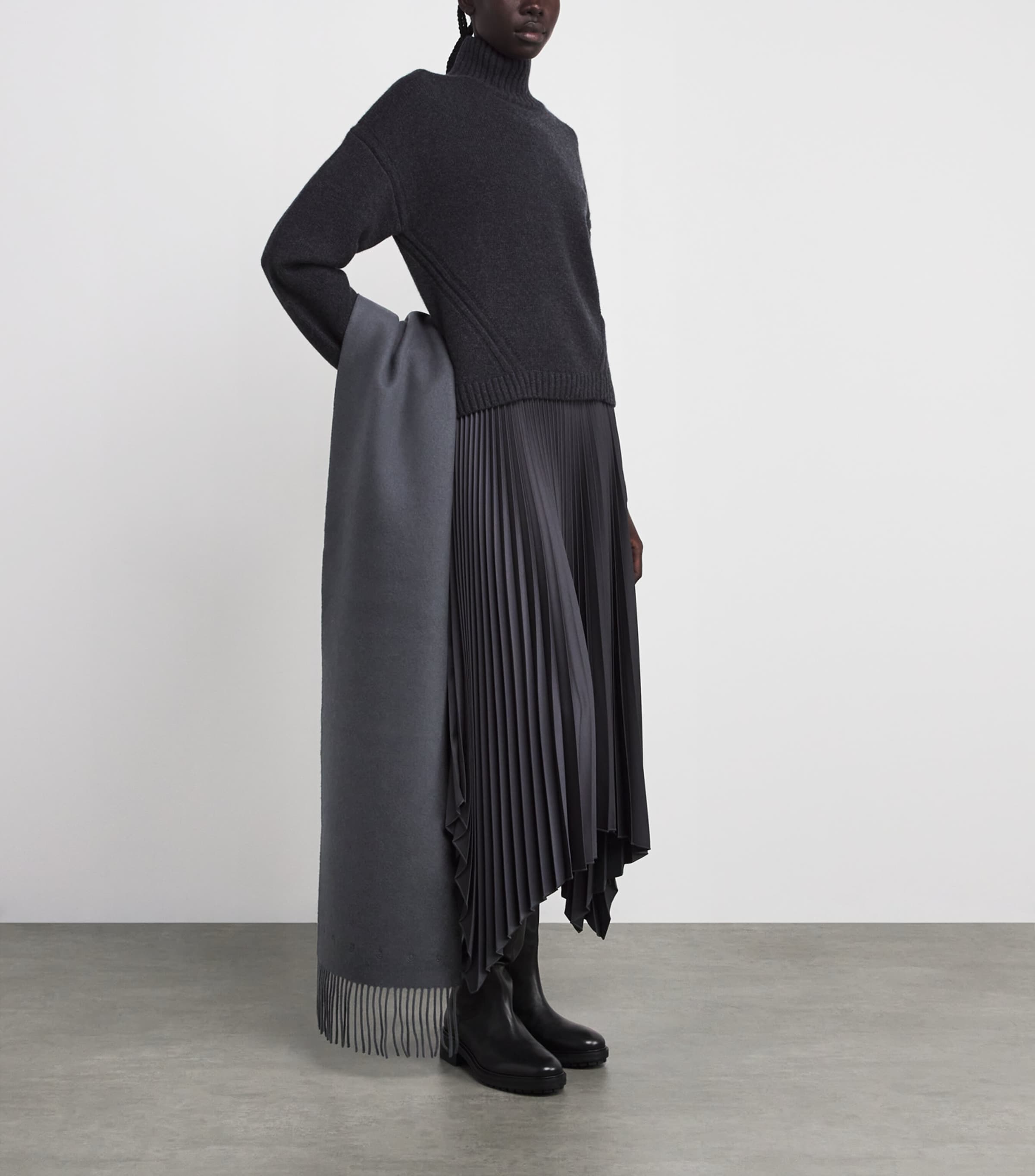 Wool Cecile Scarf SMOKE Image 2