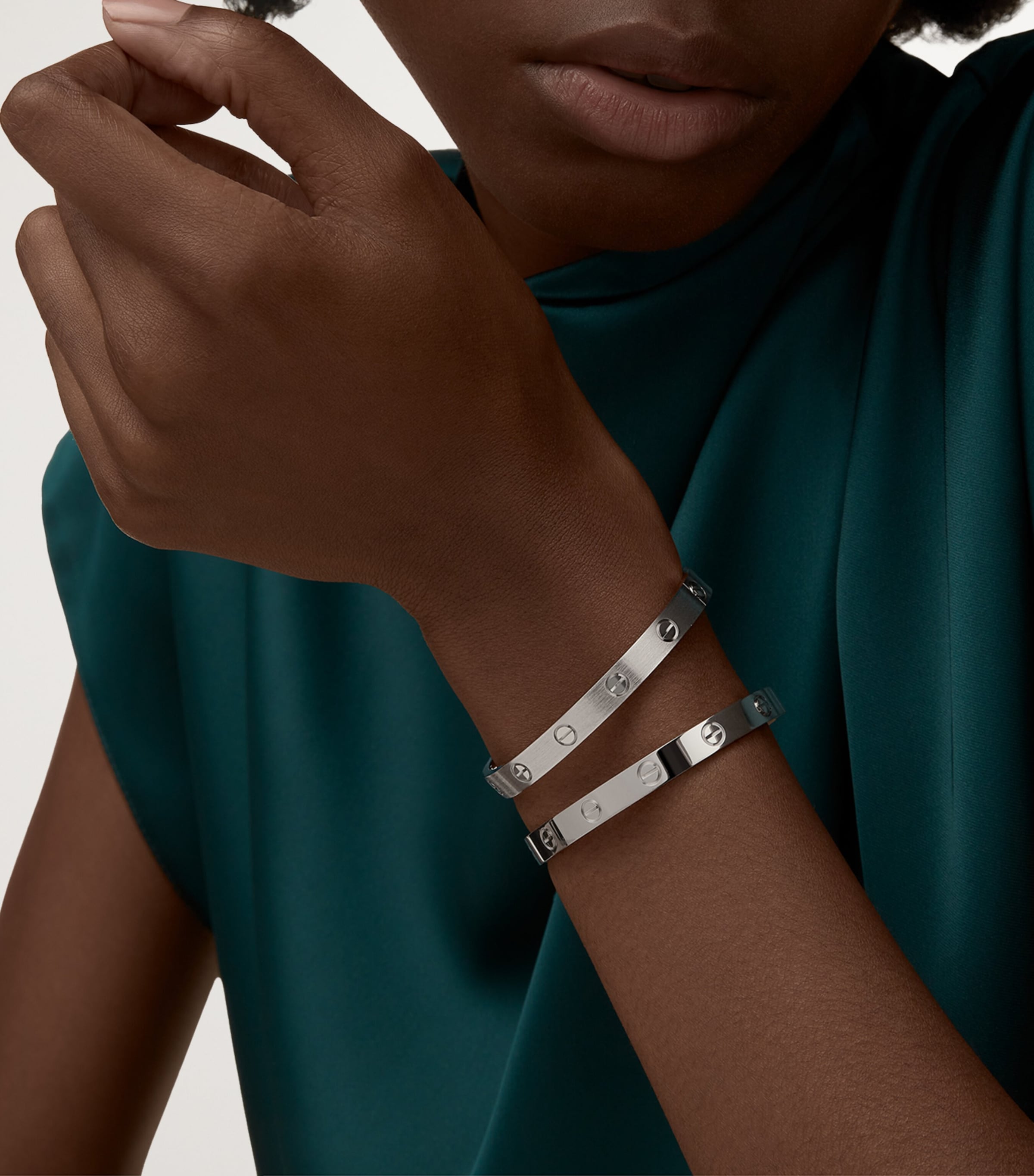 LOVE Classic White Gold Bracelet - Single-Screw Closure WHITE GOLD Image 4