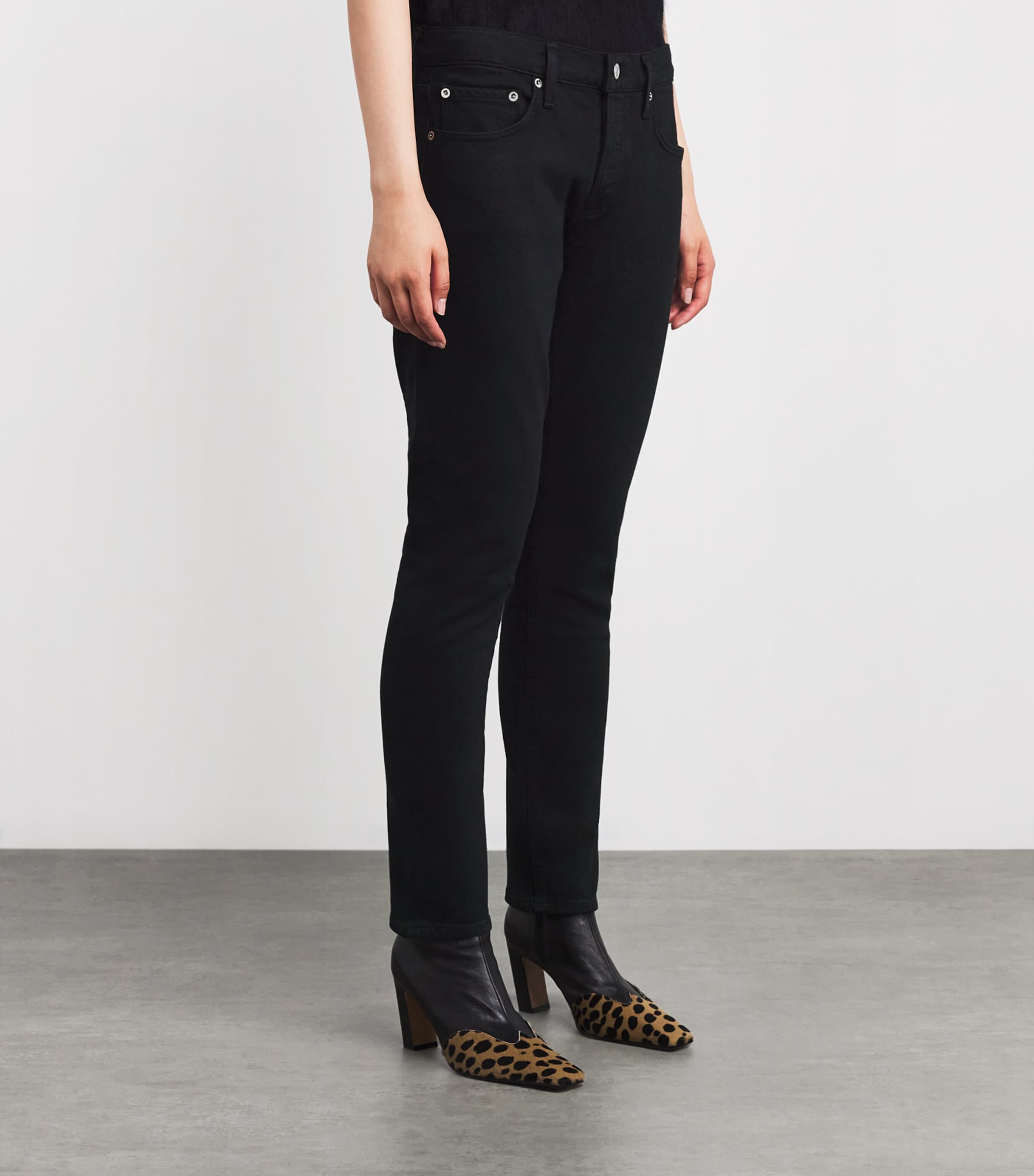 Cocktail Ankle Low-Rise Slim-Fit Jeans IMMERSION SAT BLK Image 3
