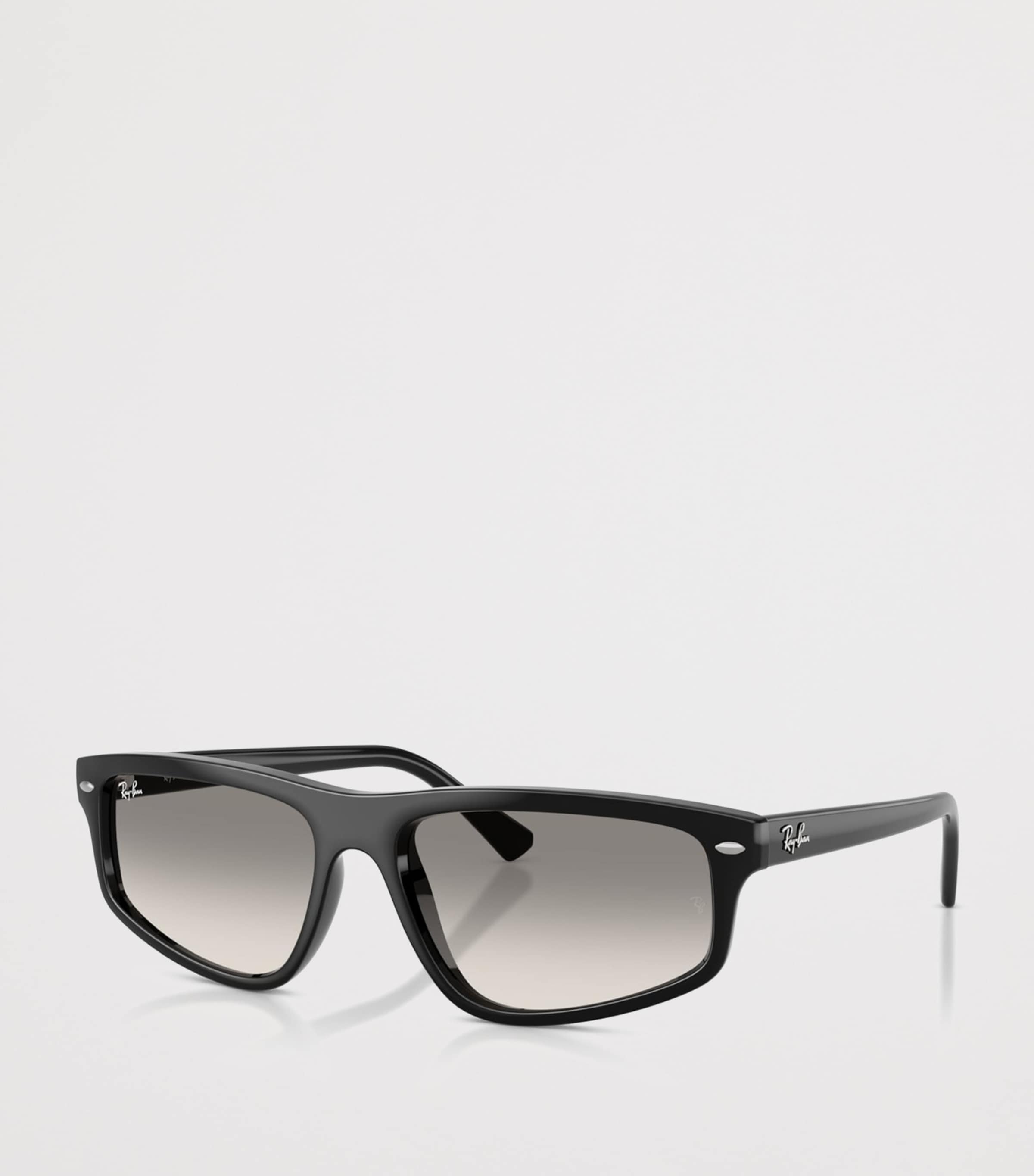 Ray-Ban RB2225 Sunglasses Image 2