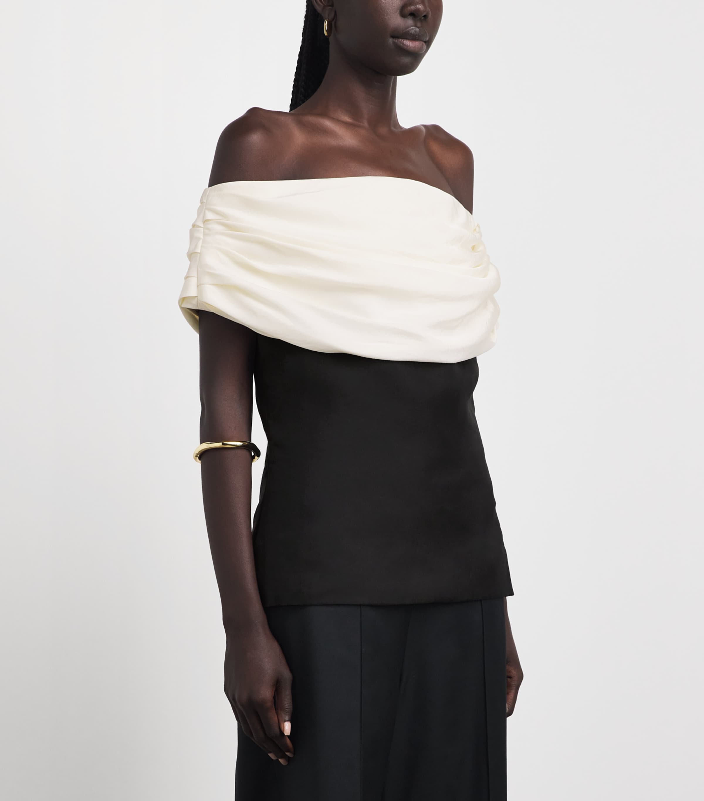 Voranida Womens Silk-Blend Ruched-Detail Vetra Top Black Image 4