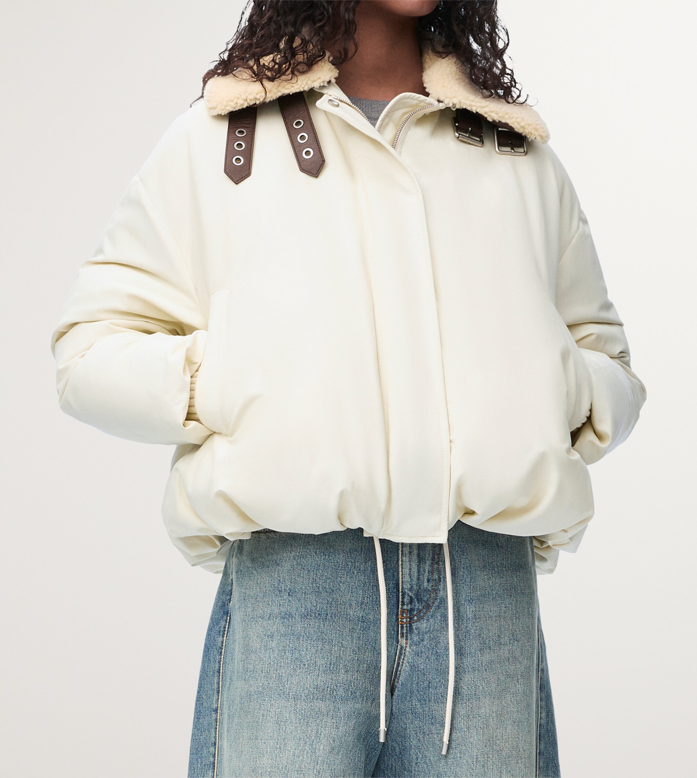 LOEWE Womens Shell Water-Repellent Puffer Jacket Ivory Image 3