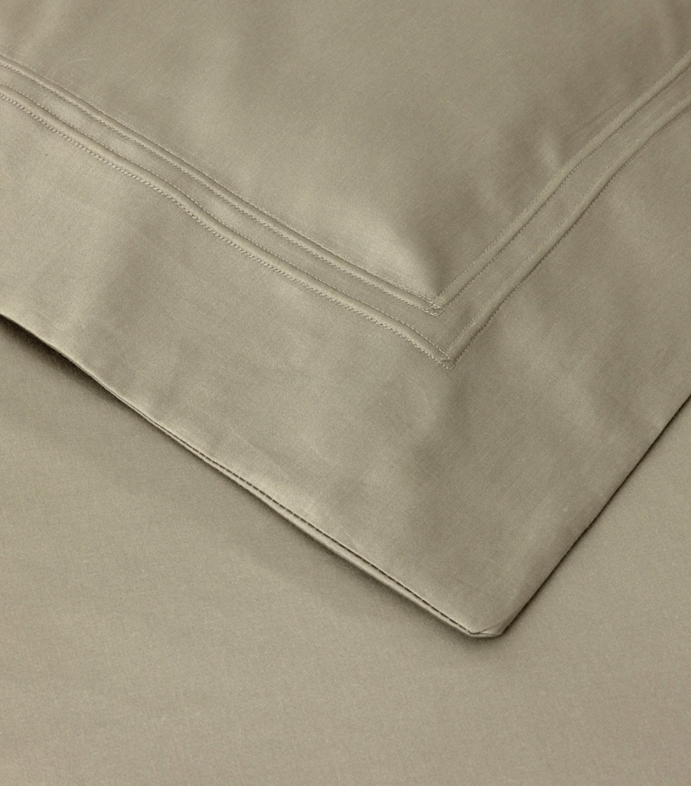 Yves Delorme Triomphe Kaki Double Duvet Cover (200cm x 200cm) Kaki Image 3