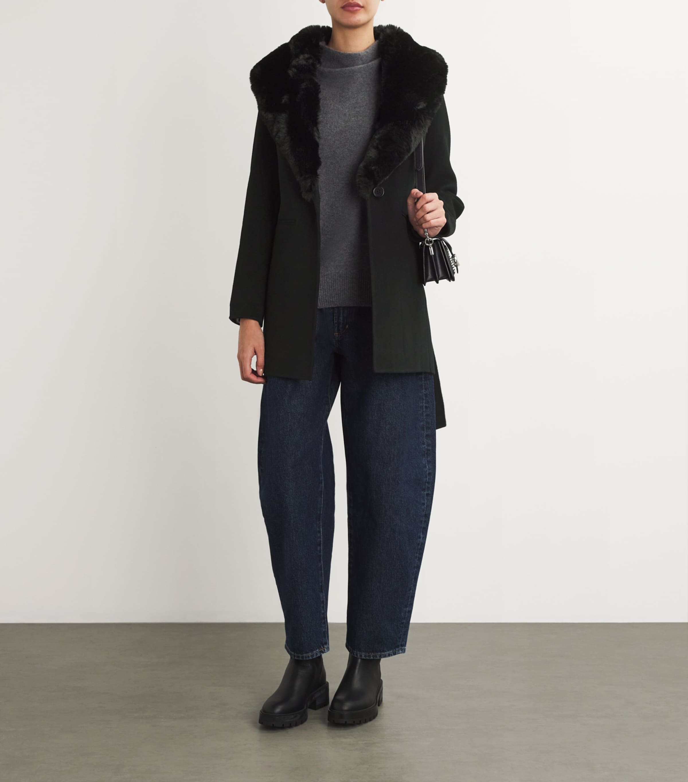 Wool-Blend Faux Fur-Collar Coat BLACK Image 2