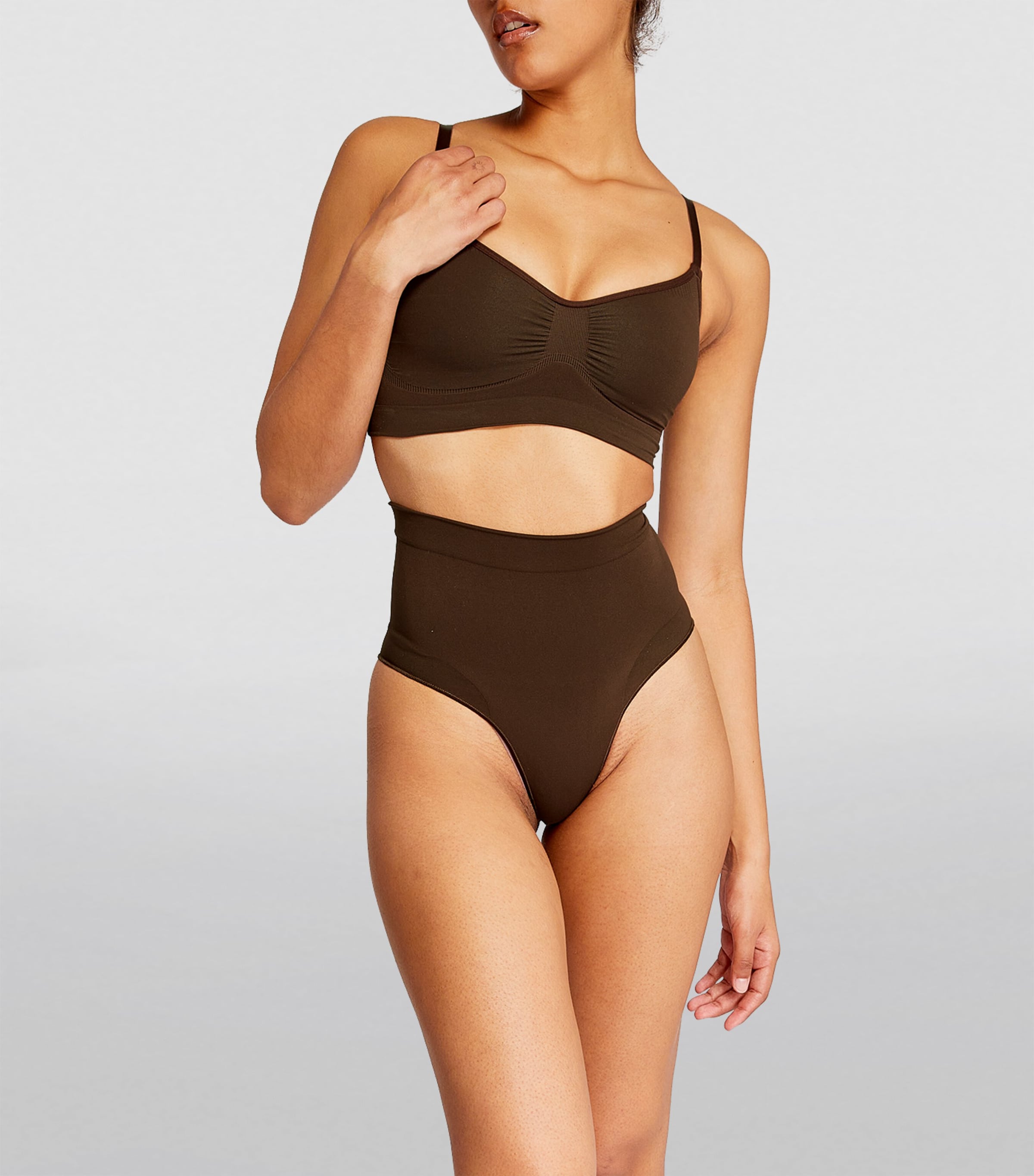 Seamless Sculpt Bralette COCOA Image 2