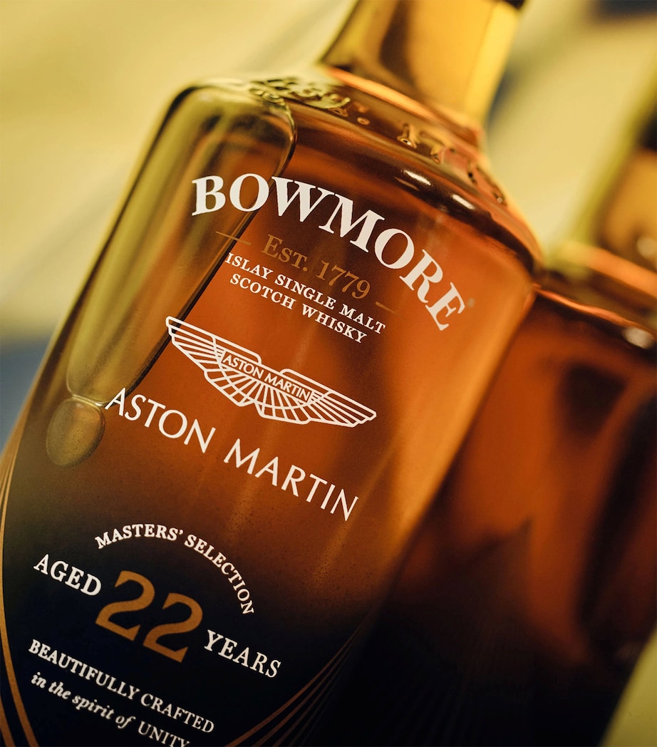 22-Year-Old Aston Martin Master’s Whiskey (70cl) NO COLOUR Image 2