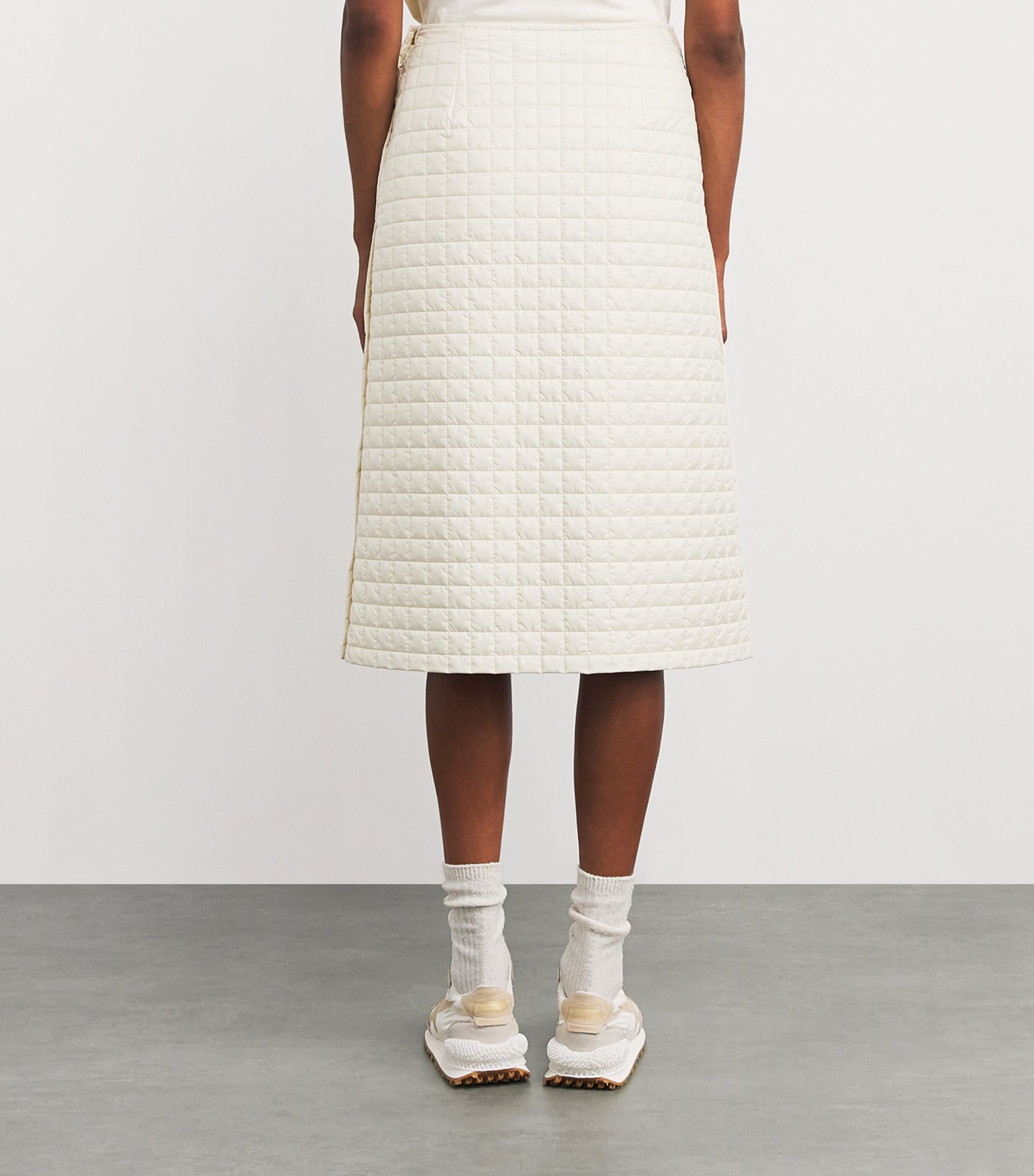 Microfiber Quilted Midi Skirt 10V Image 4