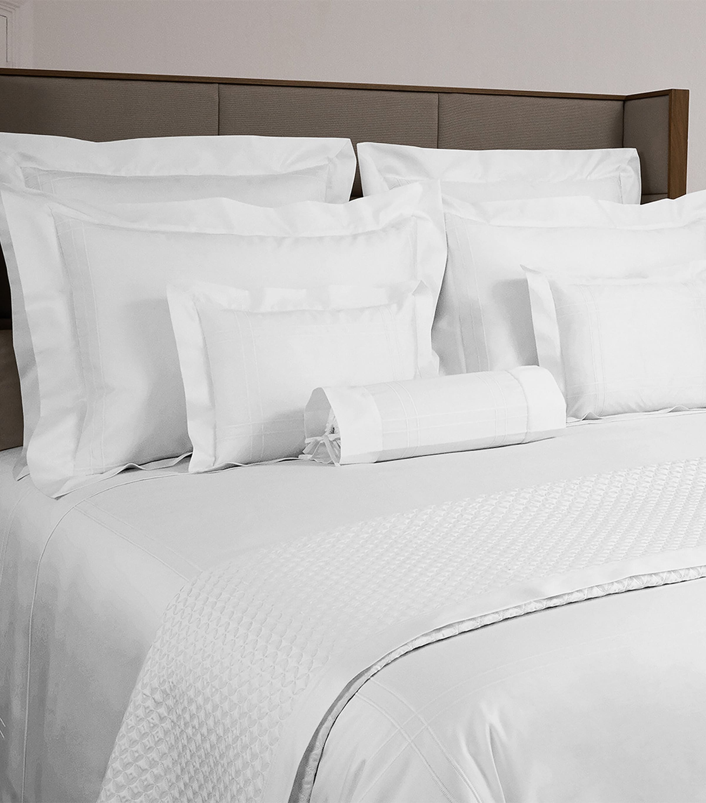 Yves Delorme Couture Cotton Adagio Double Bedspread (250cm x 250cm) Blanc Image 2