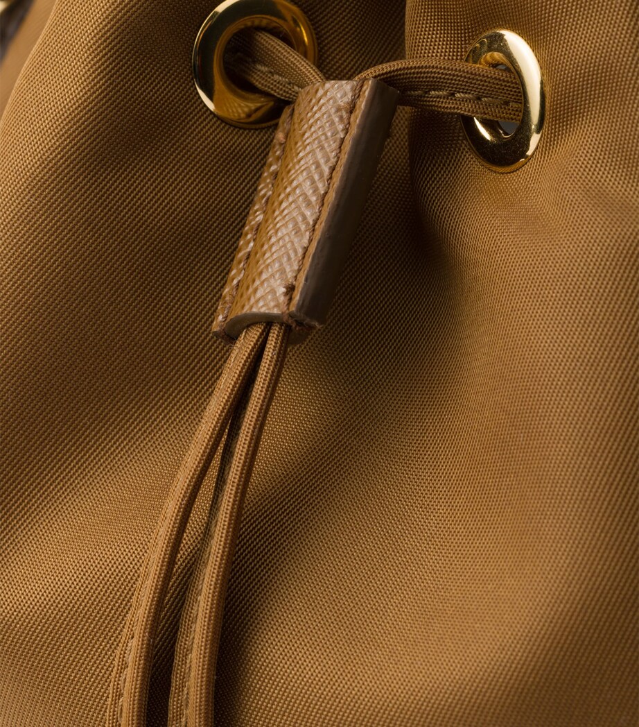 Mini Re-Edition 1978 Bucket Bag F0134 Image 5