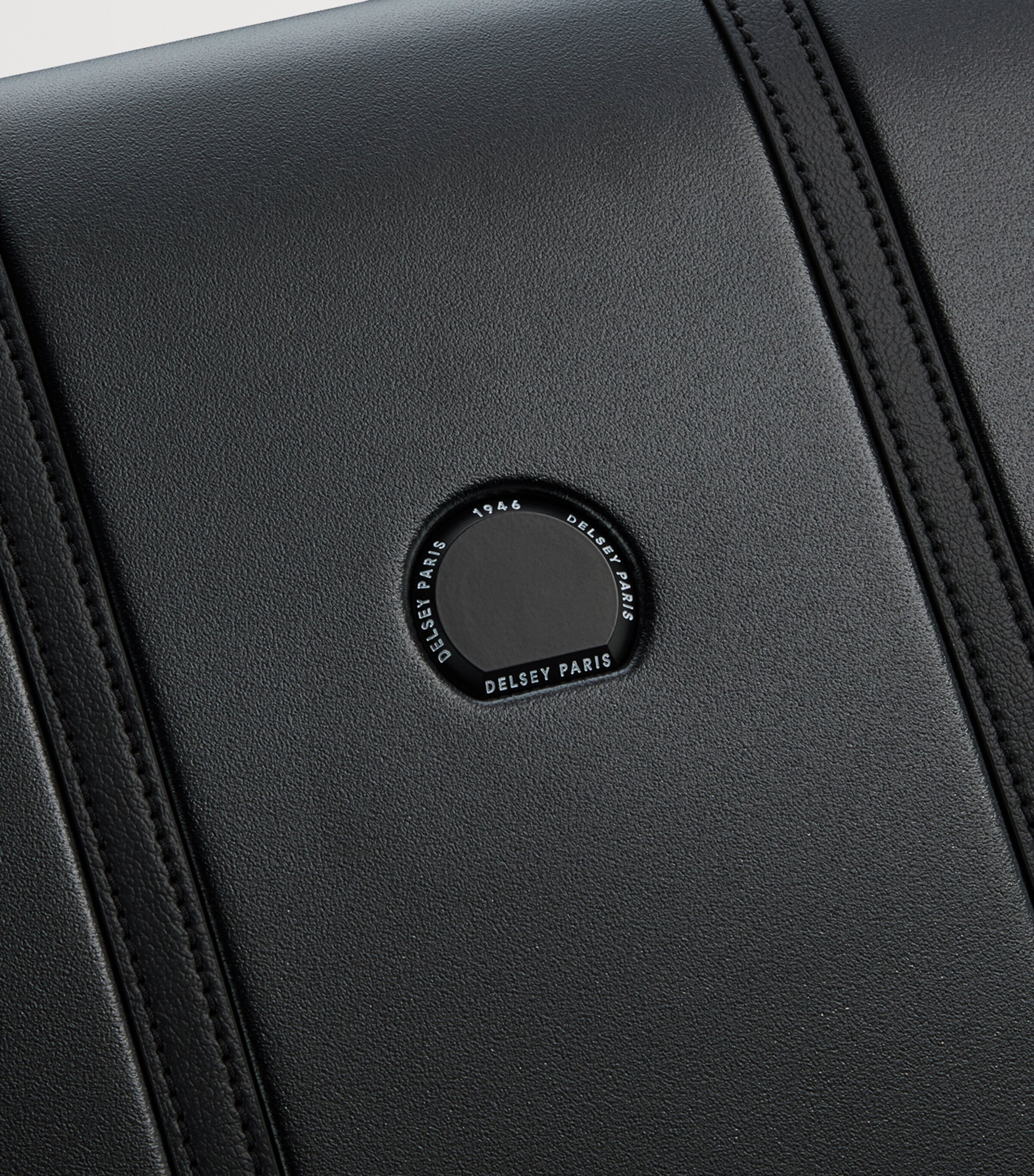 Cadence Expandable Hard Check-In Suitcase (82cm) DEEP BLACK Image 5