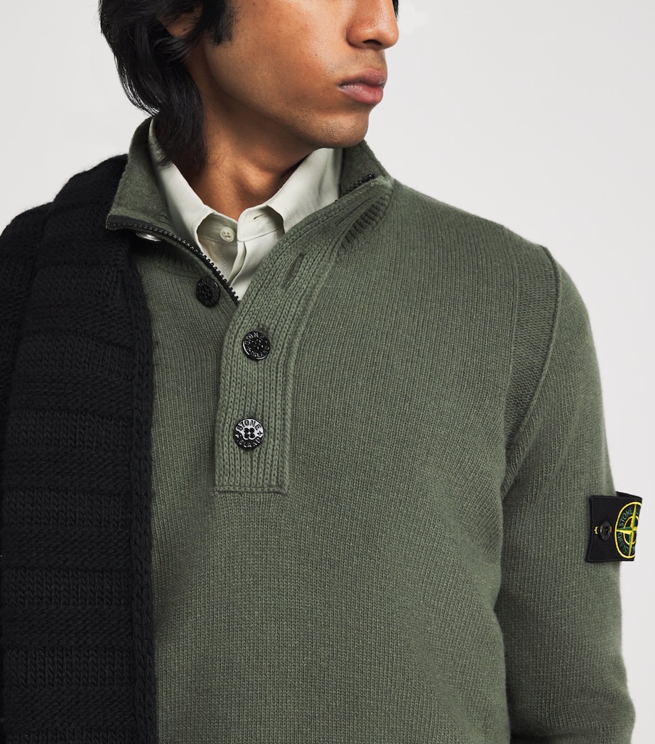 Lambswool-Blend Buttoned Sweater V0054 Image 6