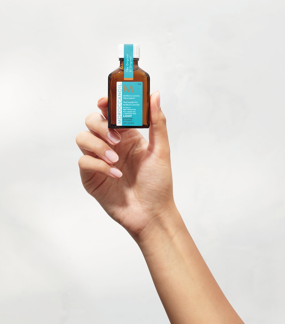 Treatment Oil Light (25ml) NO COLOUR Image 2