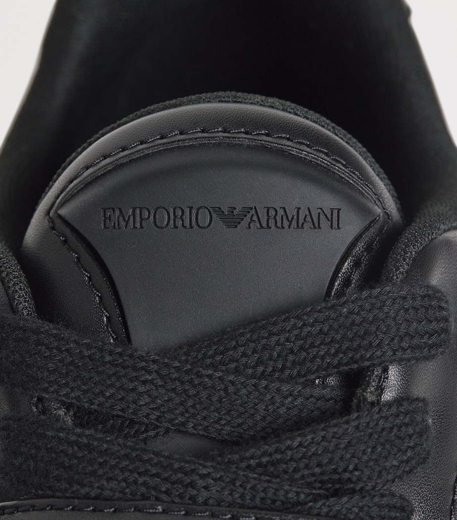 Chunky Low-Top Sneakers UC001 Image 7