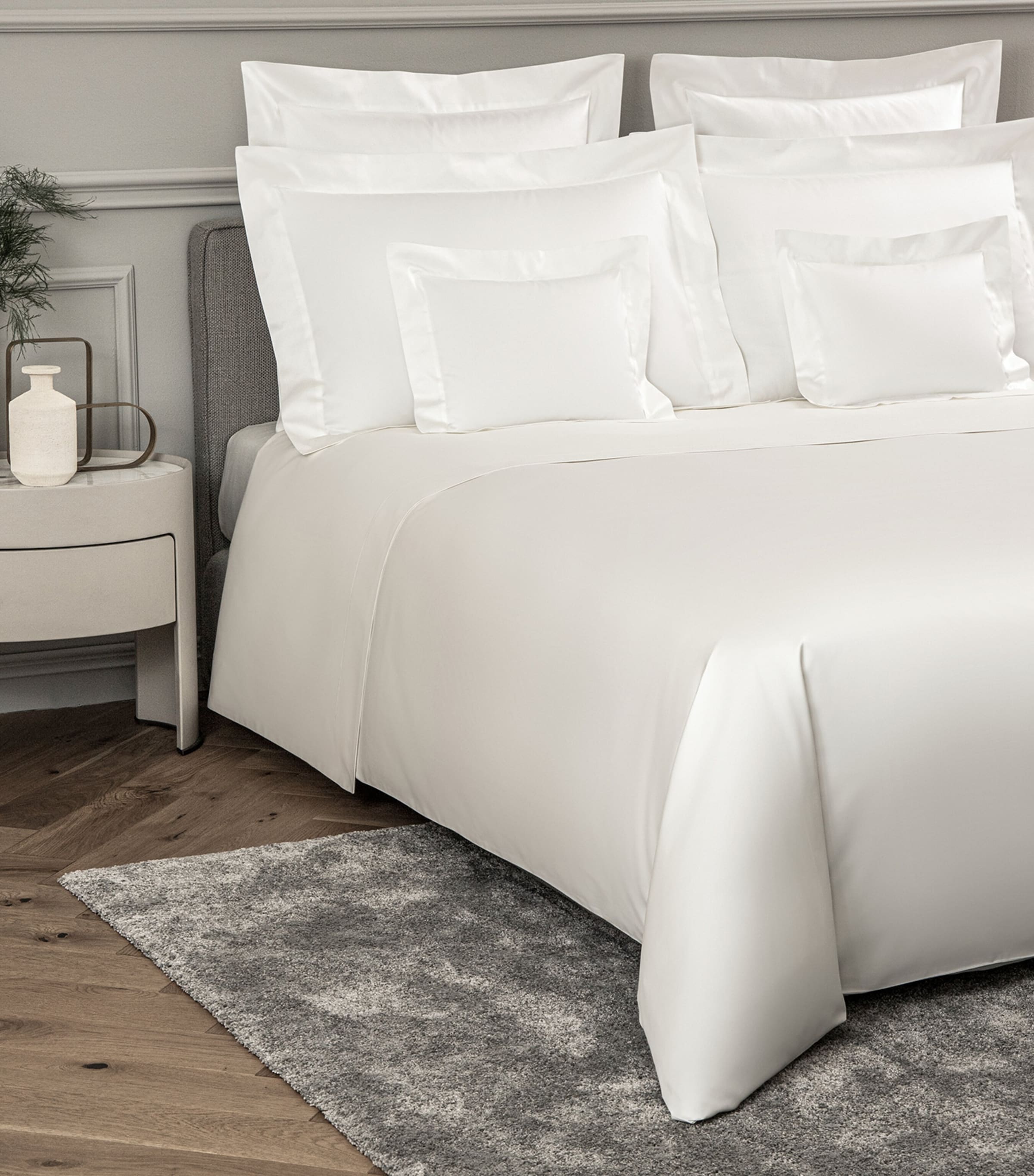 Frette Ultimate Super King Sheet Set Milk Image 4