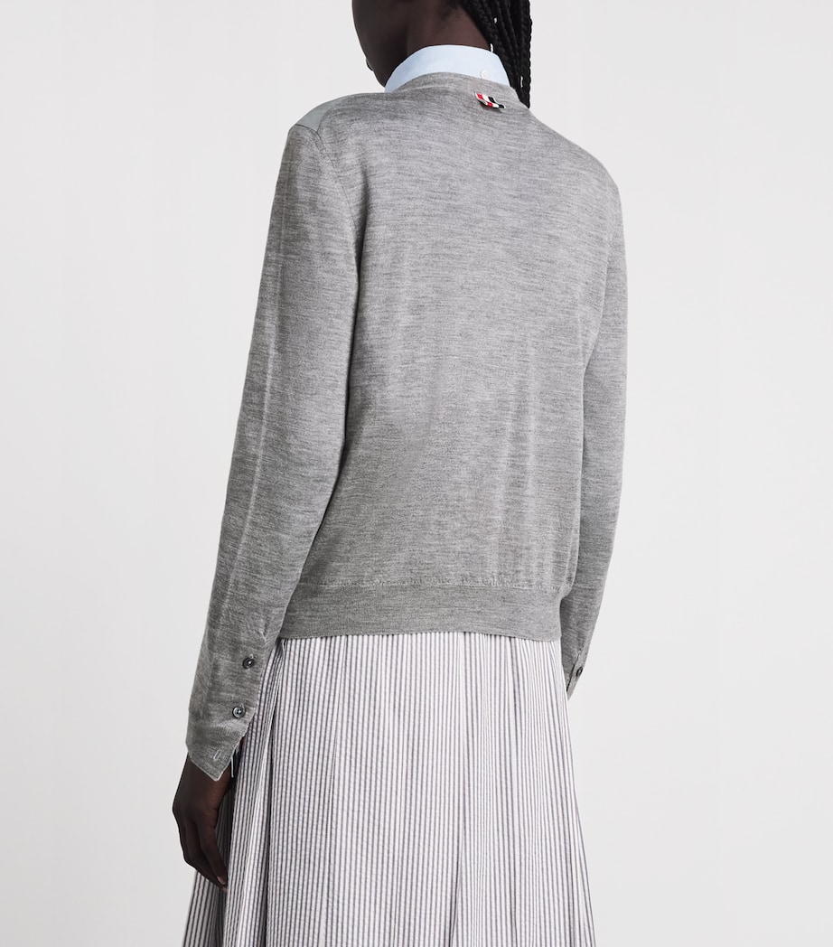 Thom Browne Womens Cashmere-Silk-Blend Nantucket Cardigan Lt Grey Image 5