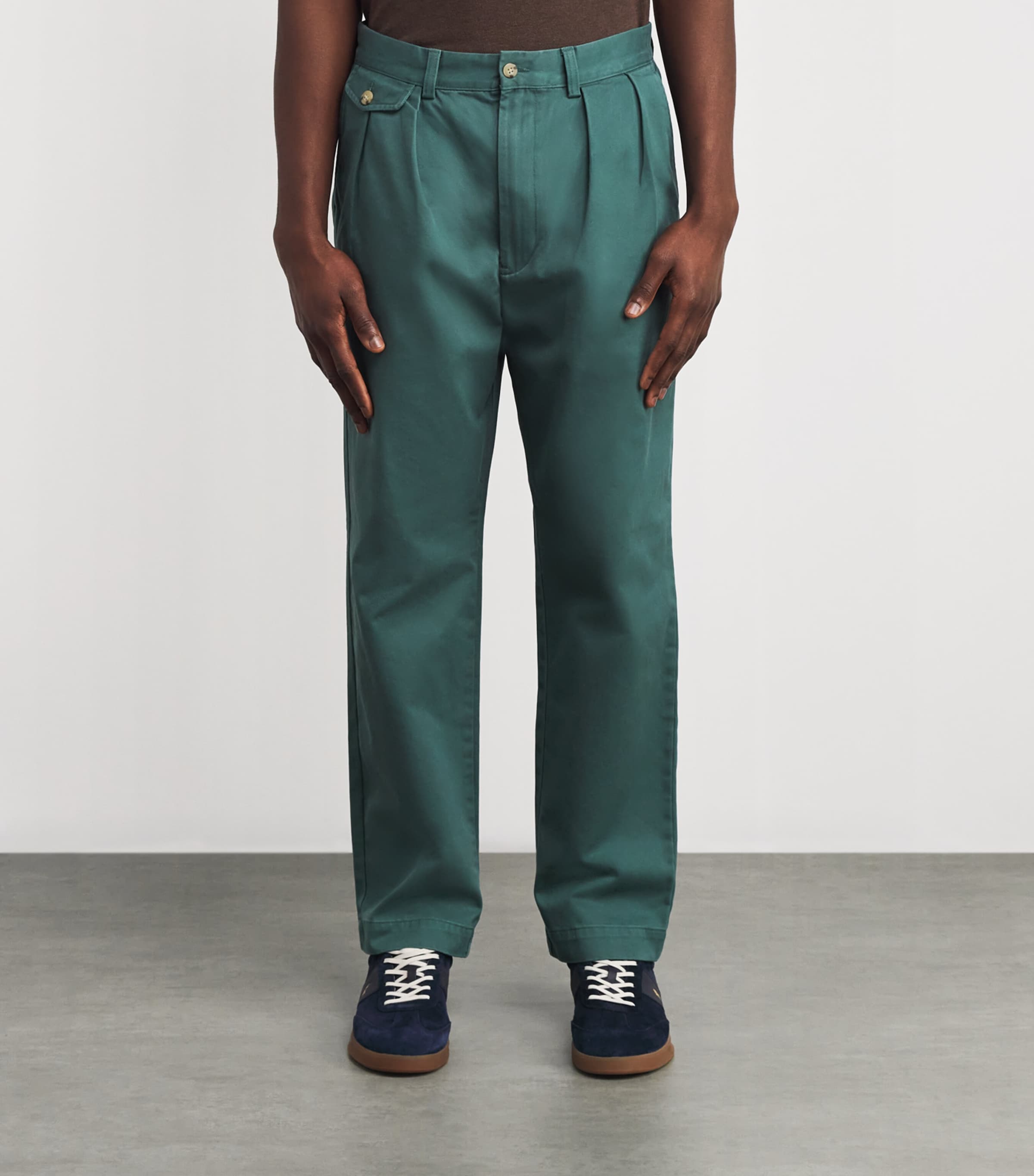 Cotton Pleated Whitman Chinos GREEN Image 3