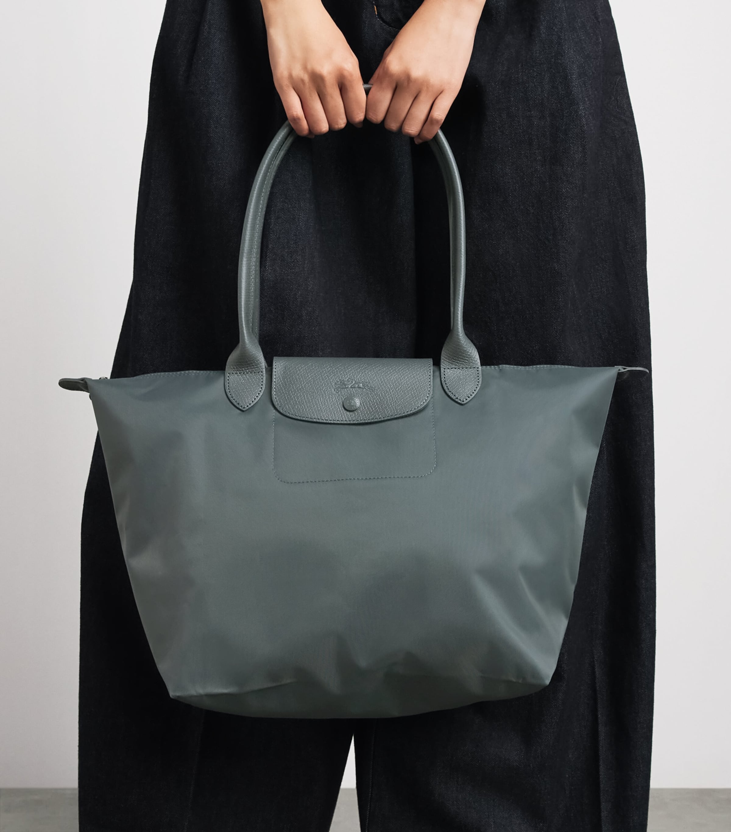 Longchamp Large Le Pliage One Tote Bag Anthracite Image 4