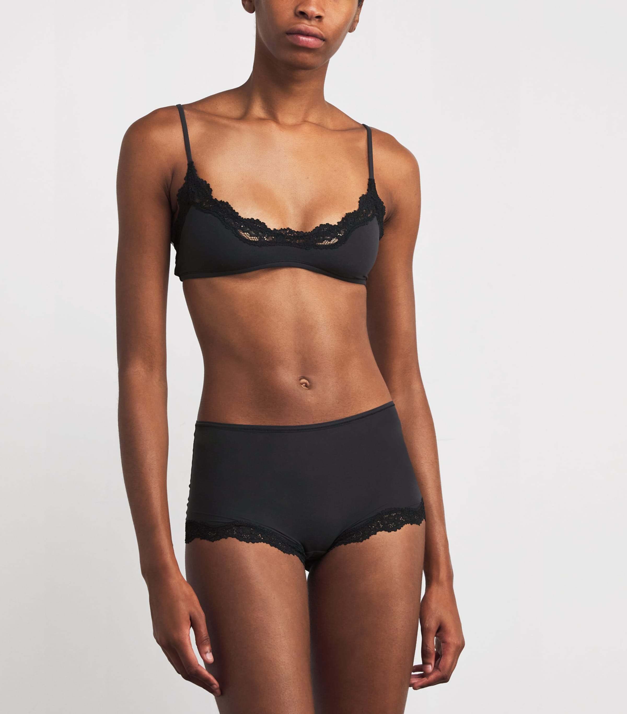 Fits Everybody Scoop-Neck Bralette ONYX Image 2