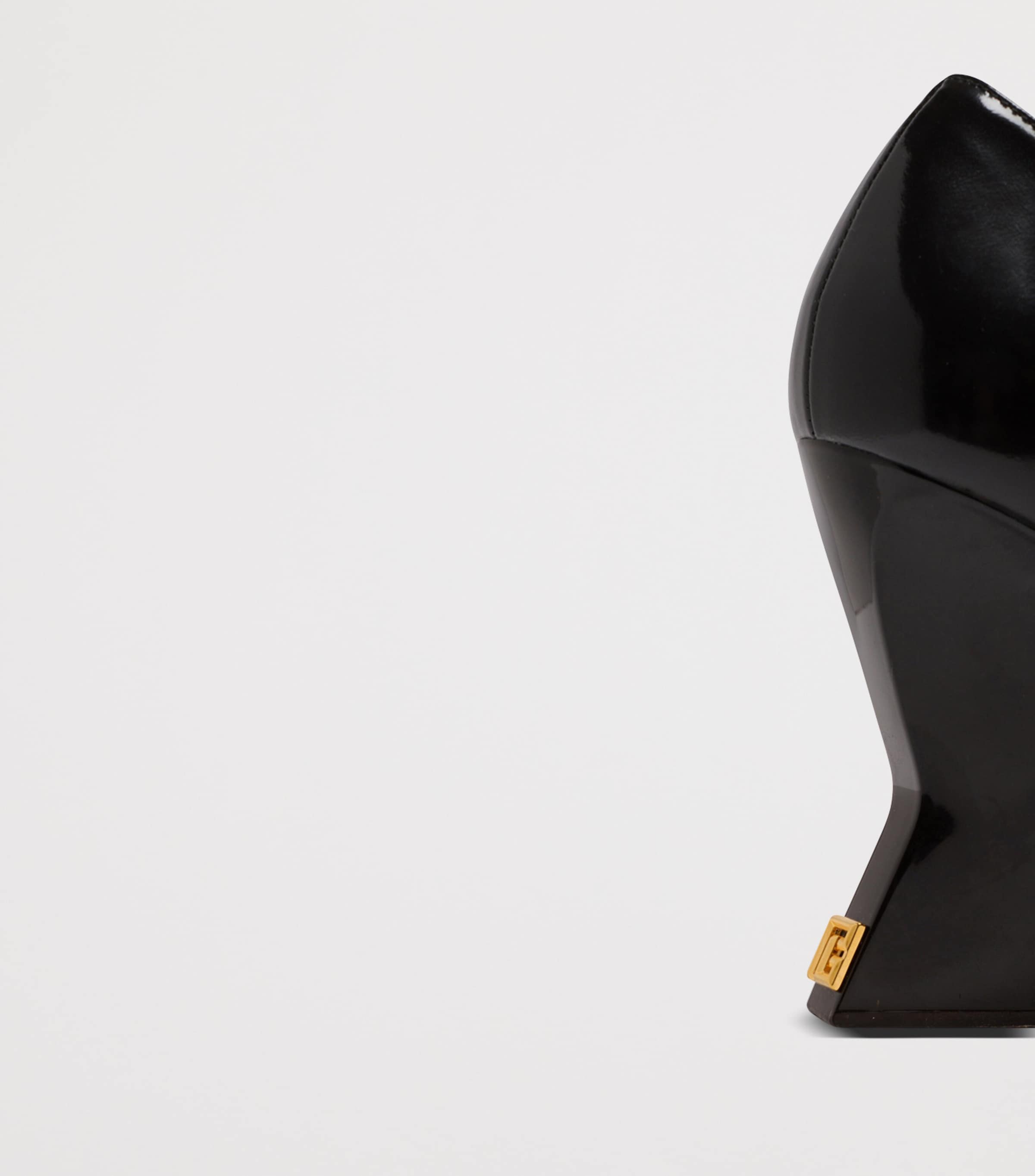 Patent Leather Wedged Pumps 95 0PA NOIR Image 6