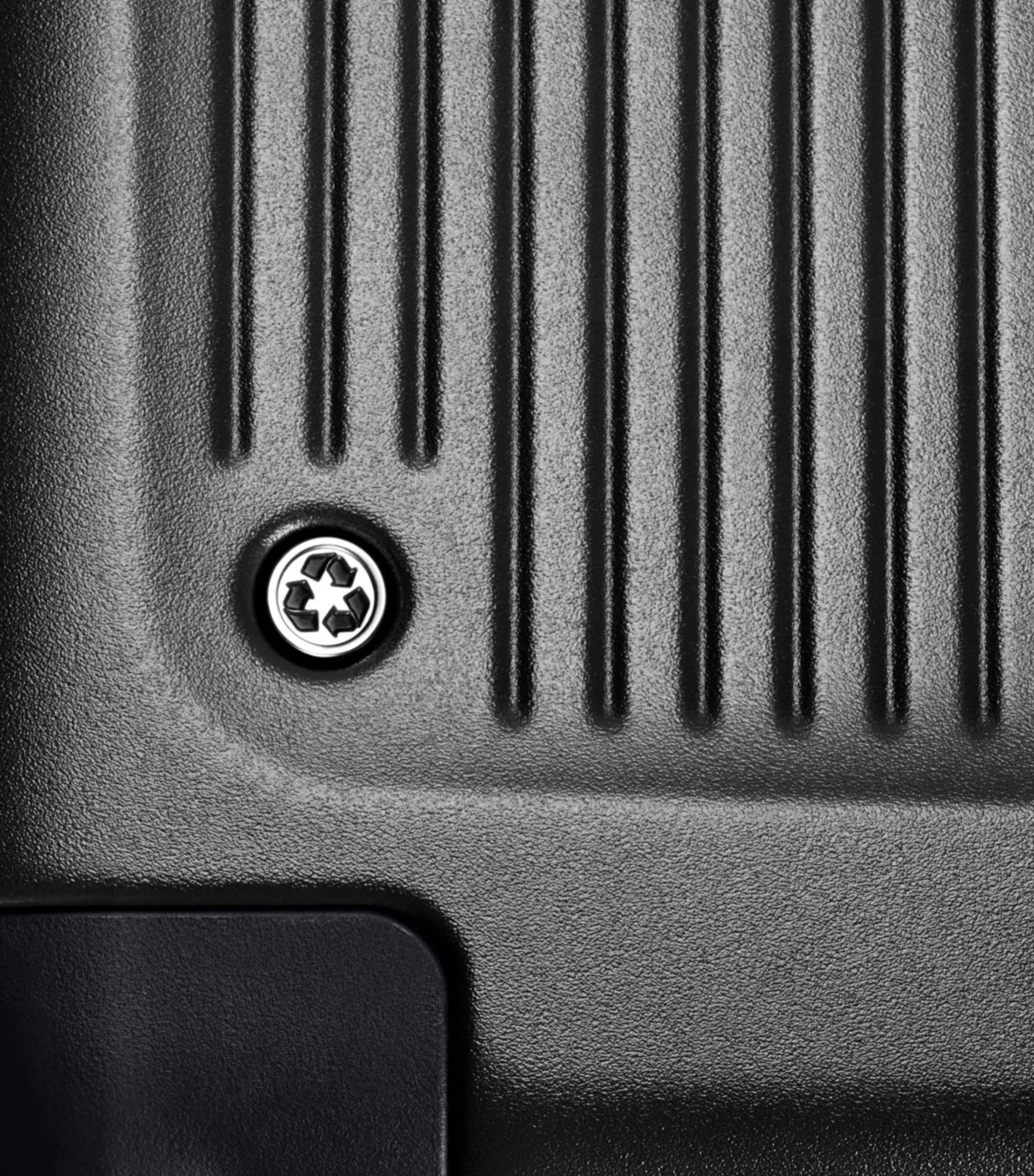 Sympatico 3.0 Extra Large Spinner Suitcase (86cm) BLACK Image 9