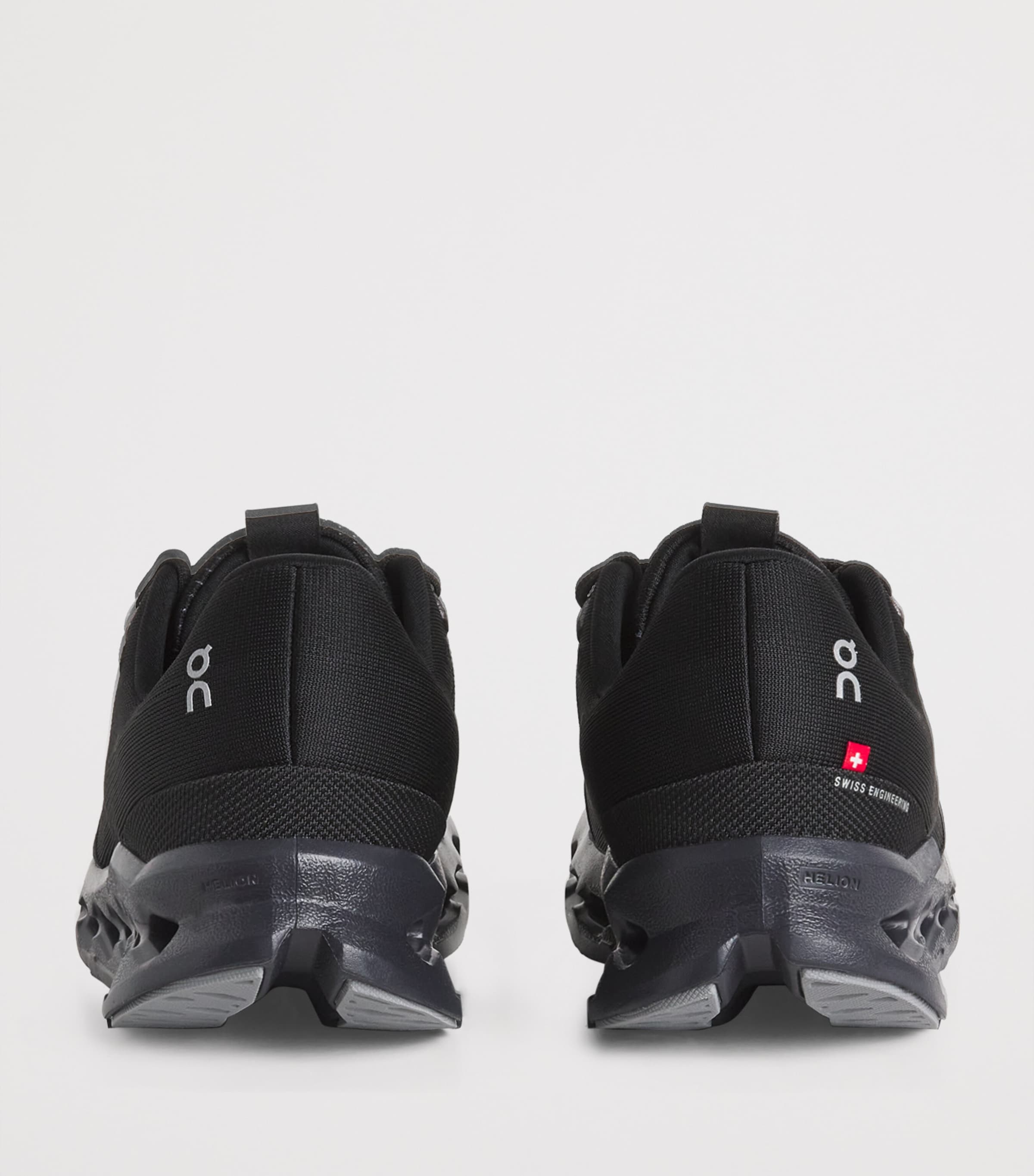 Cloudsurfer Trainers ALL BLACK Image 3