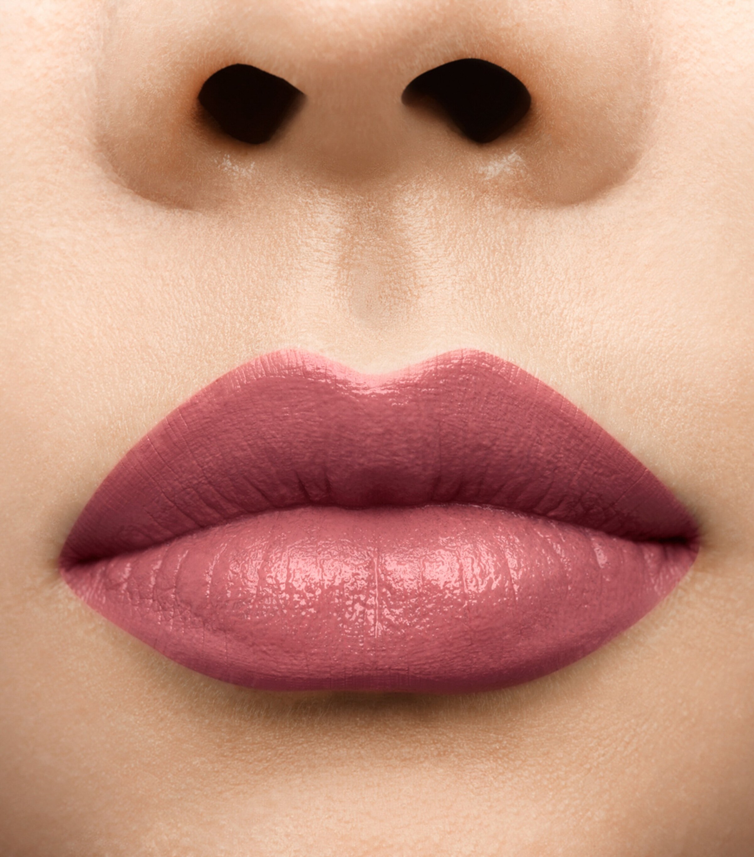 Rouge Louboutin Silky Satin Lipstick BELLY BLOOM 011 Image 3