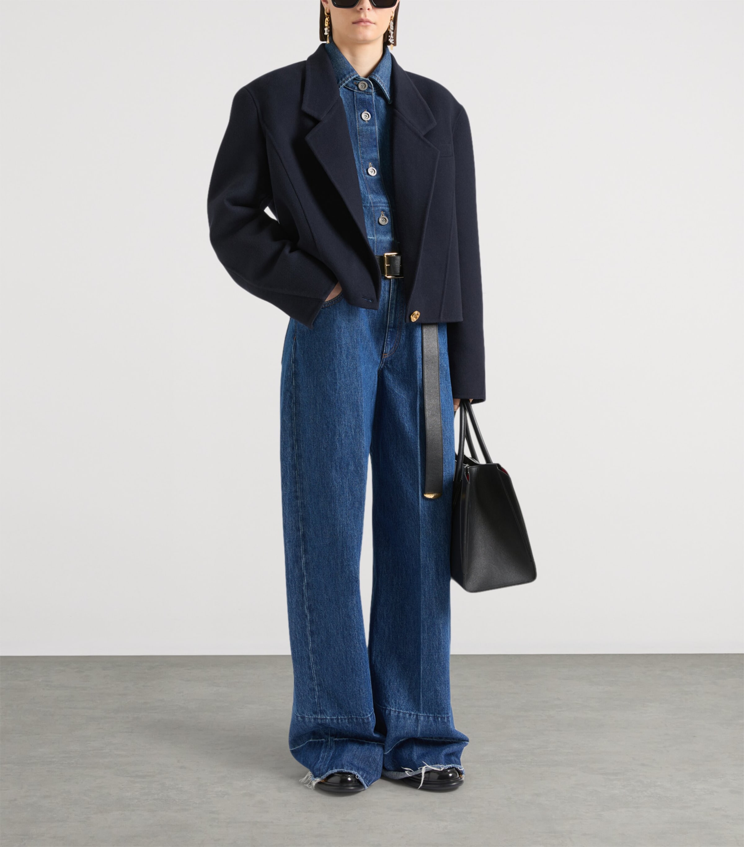 Givenchy Womens Wool-Cashmere Cropped Blazer Image 2