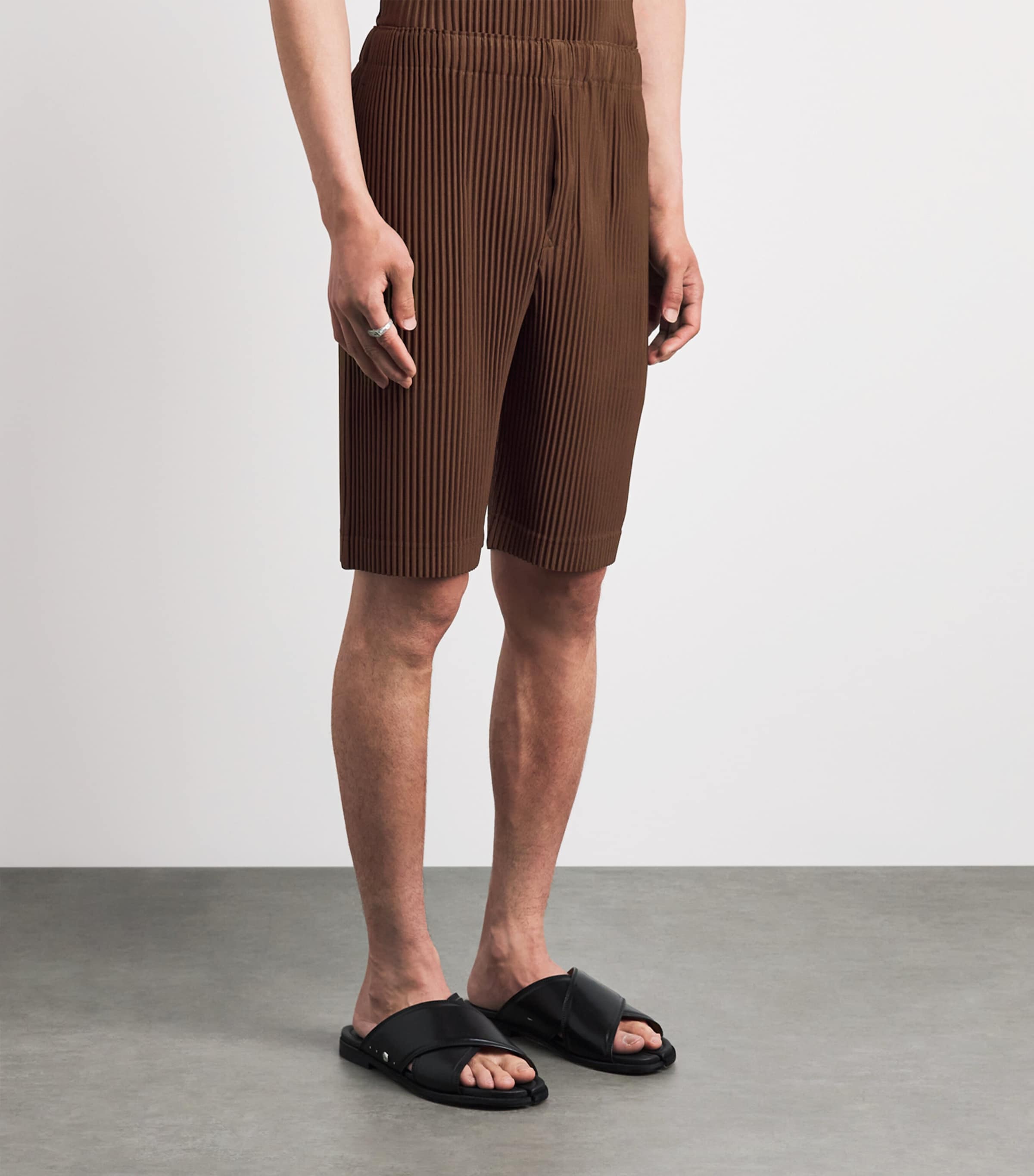 Homme Plissé Issey Miyake Mens Pleated Shorts Anchor Brown Image 4