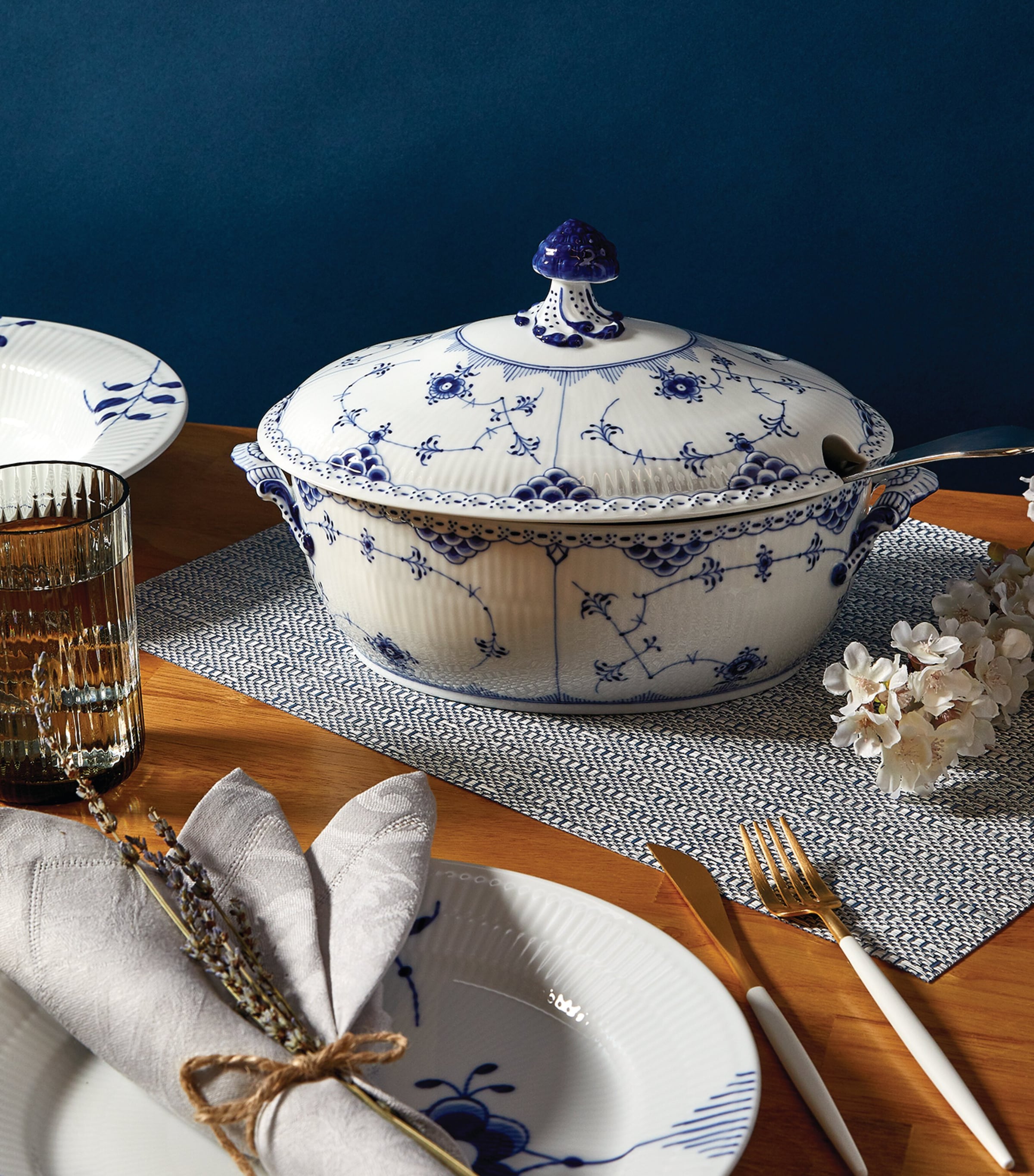 Blue Fluted Half Lace Tureen (32.5cm) BLUE Image 3