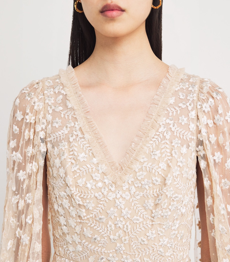 Cape-Detail Clover Maxi Dress BEIGE/CREAM Image 4