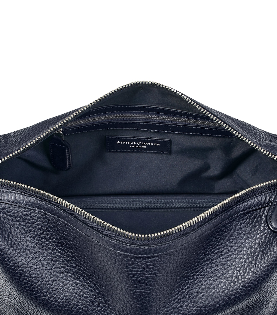 Leather Reporter Wash Bag NAVY Image 2