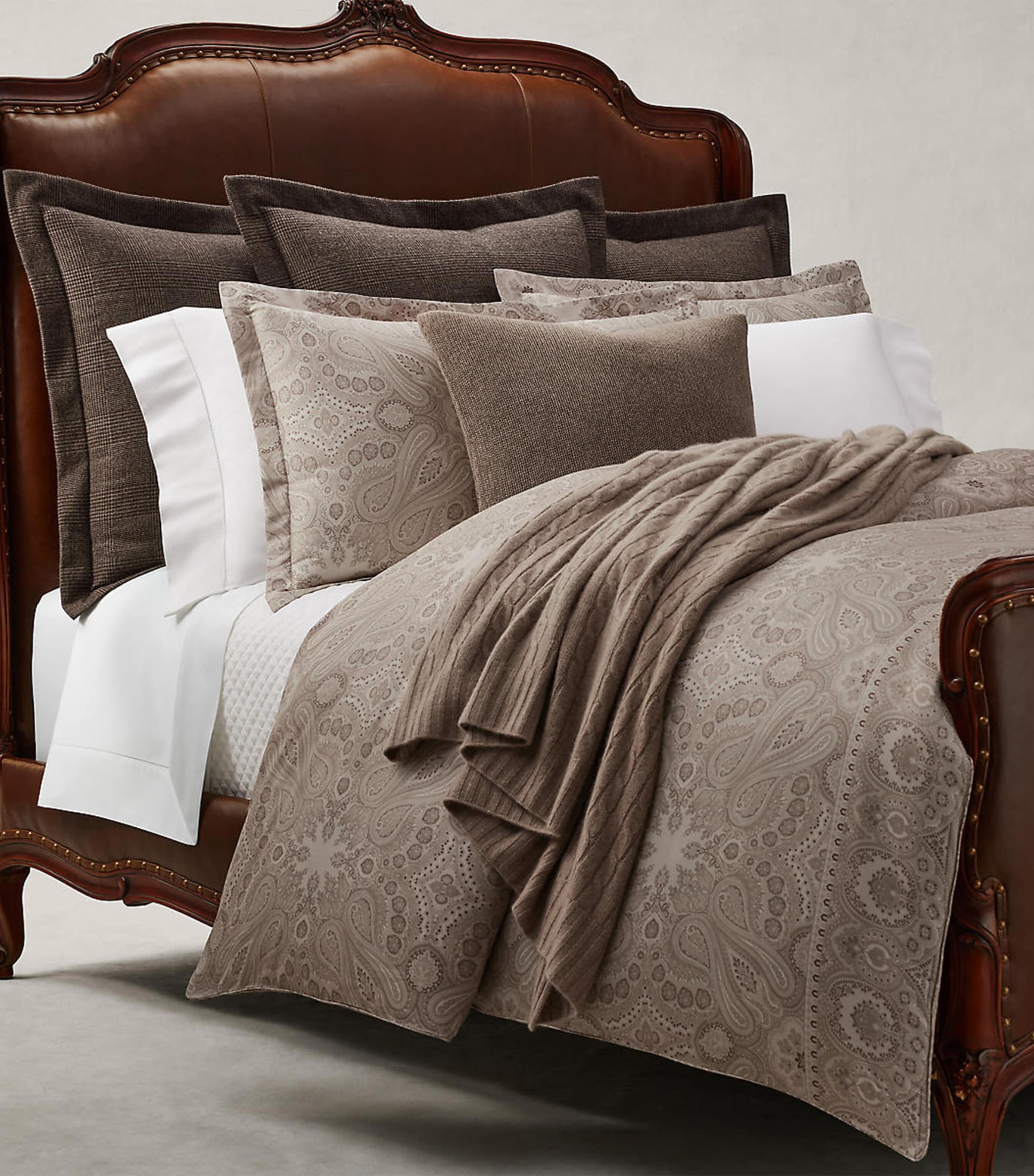 Ralph Lauren Cotton Beaumont Cushion Cover In Neutral