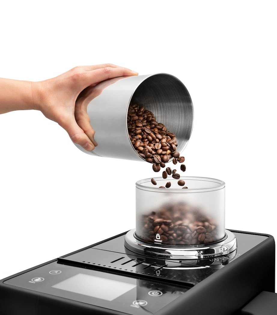 De'Longhi Rivelia Coffee Machine Black Image 2