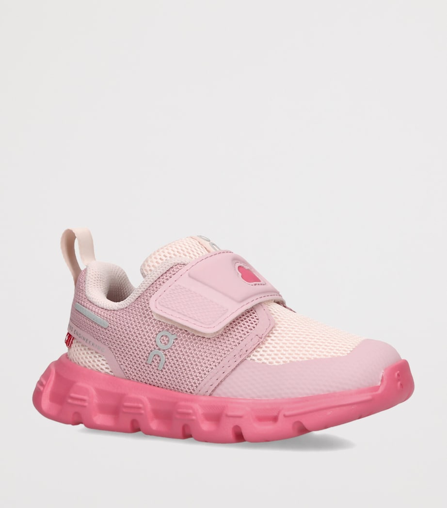 ON Running Cloud Dash Trainers Pink Image 2
