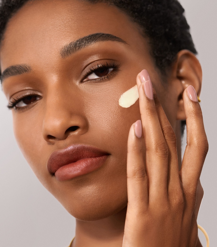 Vitamin Enriched Serum (30ml) NO COLOUR Image 3