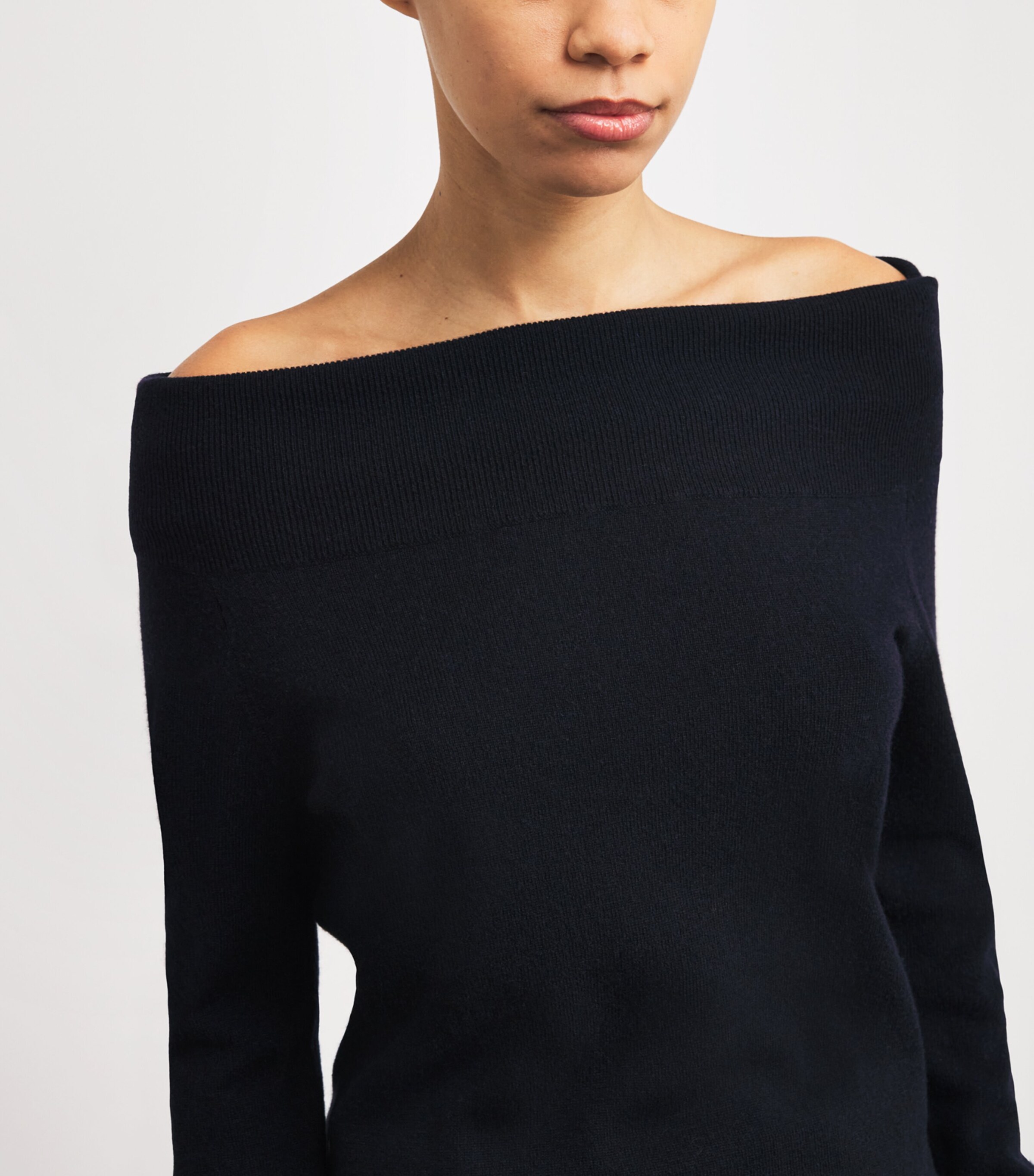 Allude Womens Cashmere-Silk Off-The-Shoulder Sweater Navy Image 6