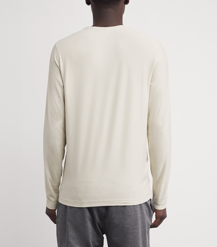 Strato Tech T-Shirt HMR-MUSHROOM HEATHER Image 4