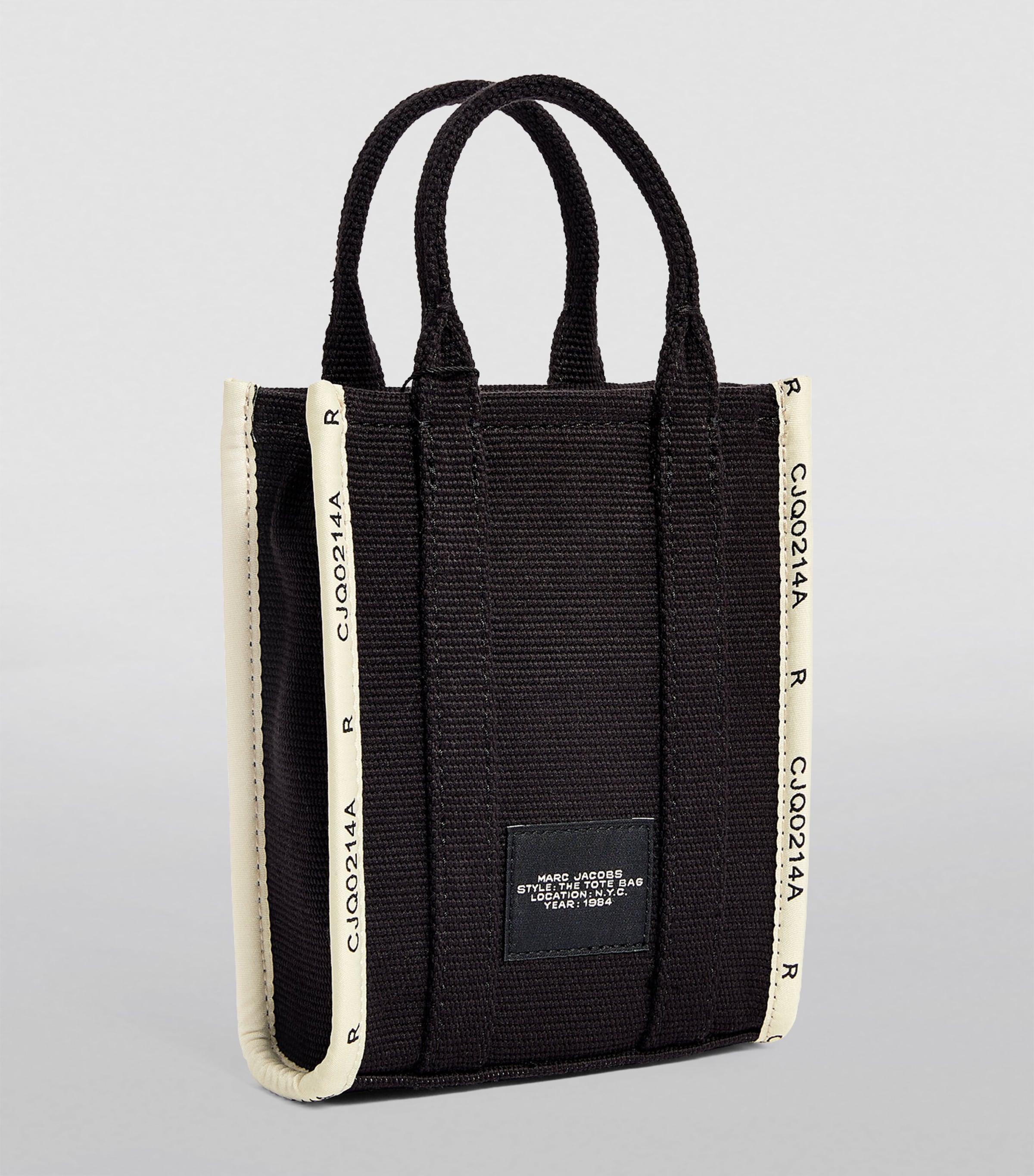【MARC JACOBS】Jacquard The Phone Tote ブラック Amazon.com: Marc Jacobs The Jacquard Phone Tote Bag, Black