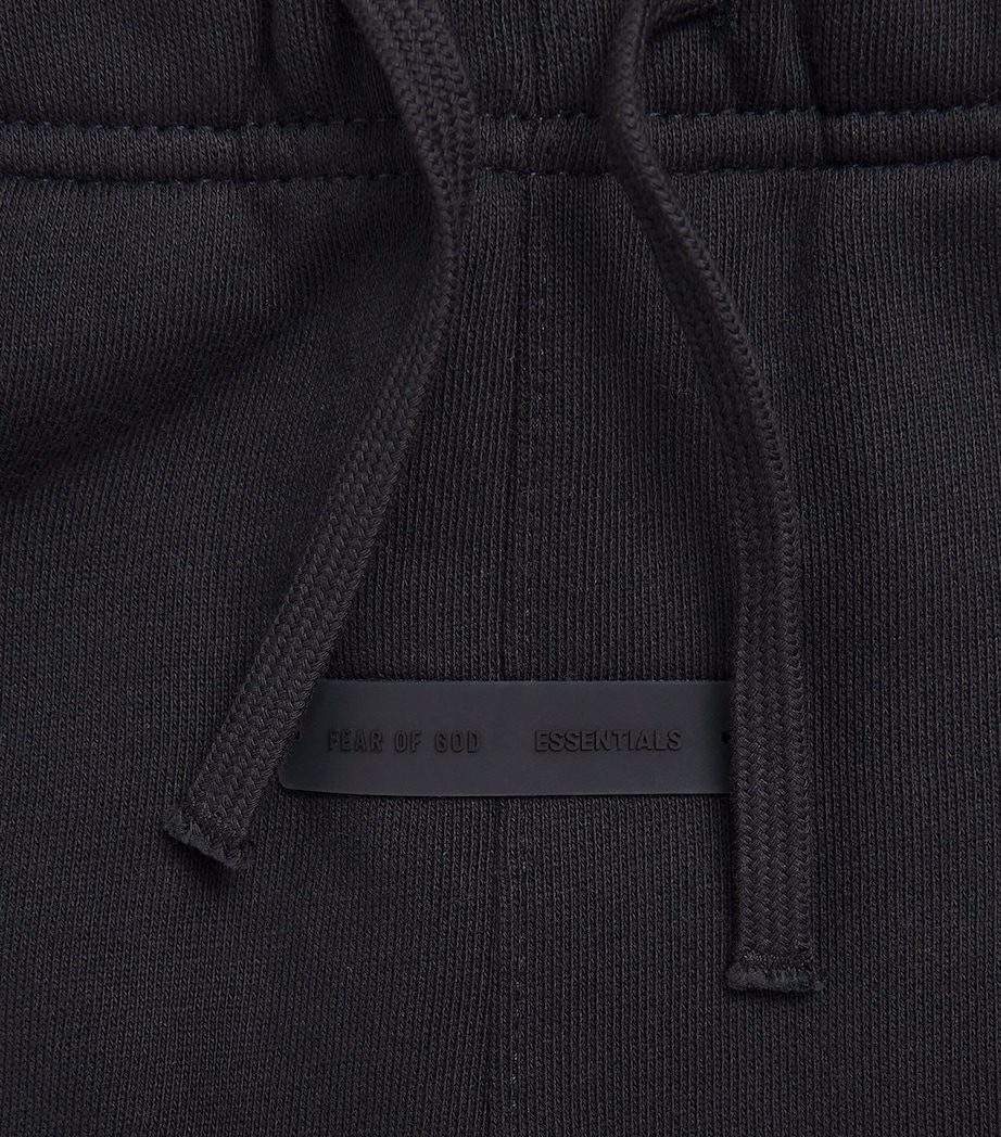 FEAR OF GOD ESSENTIALS KIDS Logo Sweatpants (8-12 Years) Jet Black Image 2