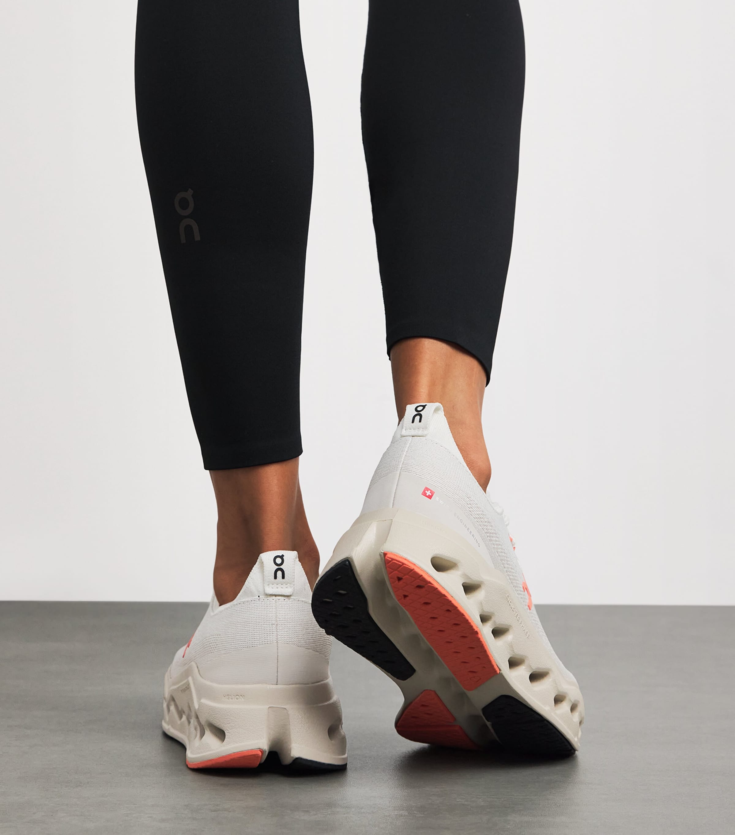 Cloudsurfer Max Trainers IVORY | SALMON Image 2