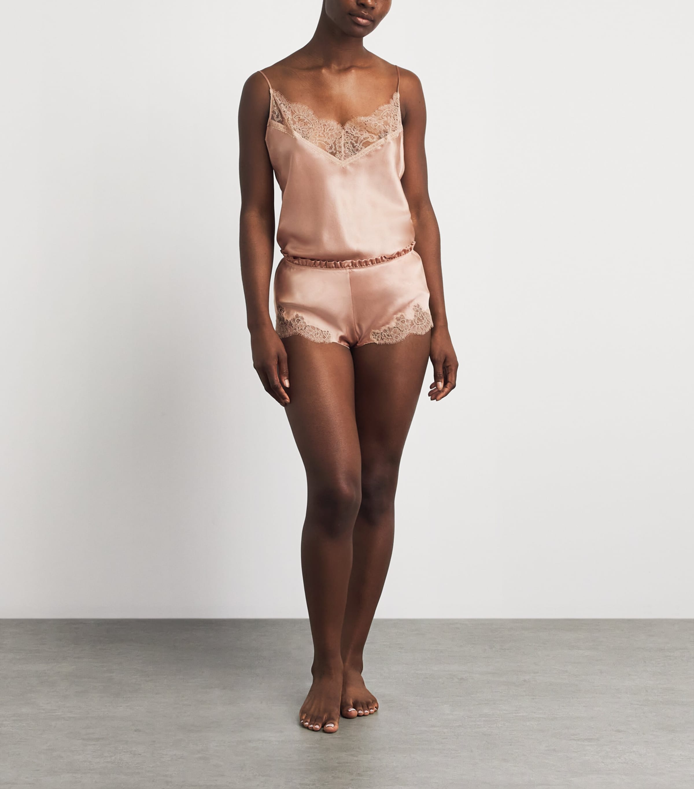 Carine Gilson Womens Silk Cérès Pyjama Shorts Beige Vision Image 2